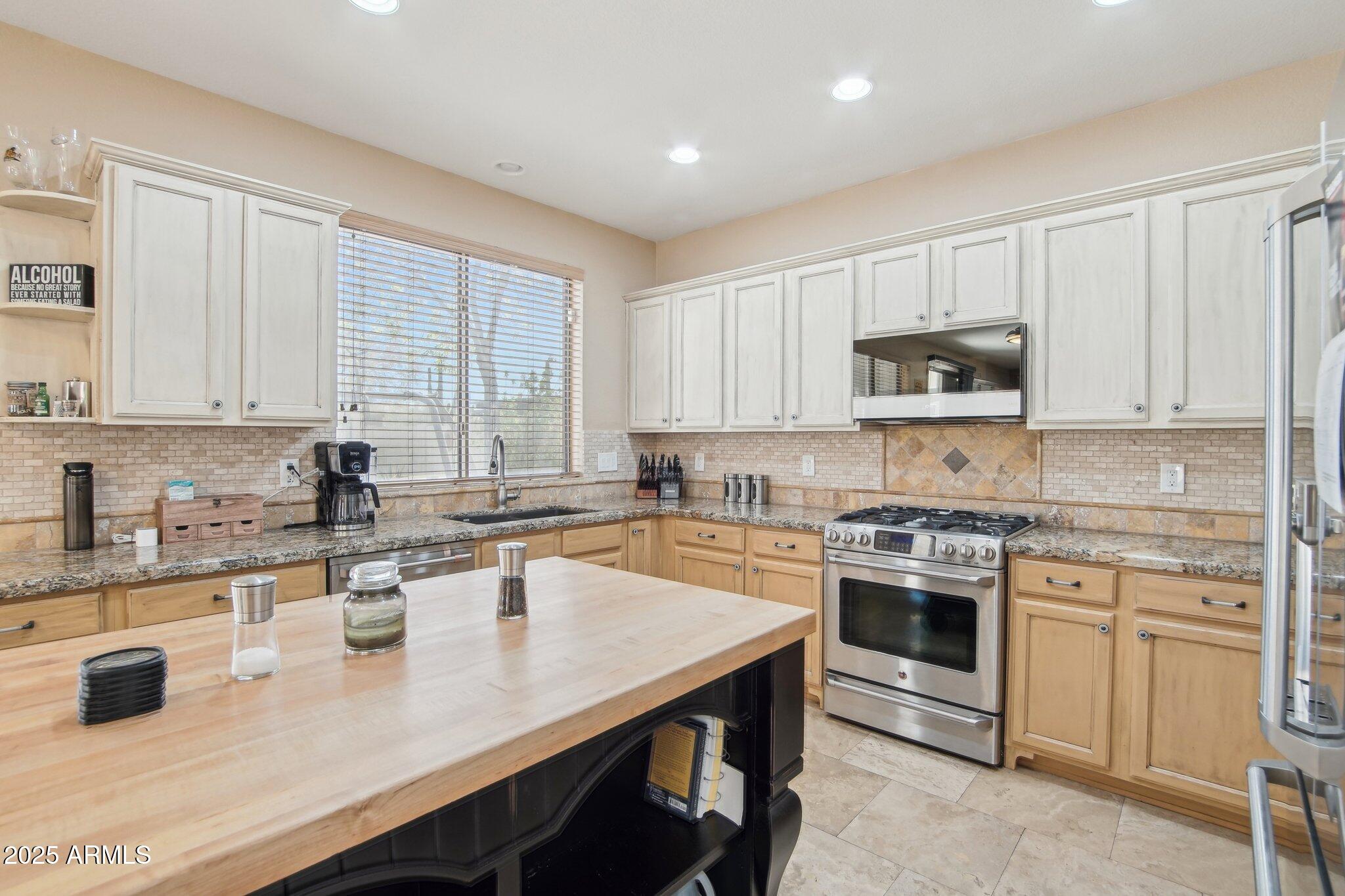 41213 N PANTHER CREEK Trail