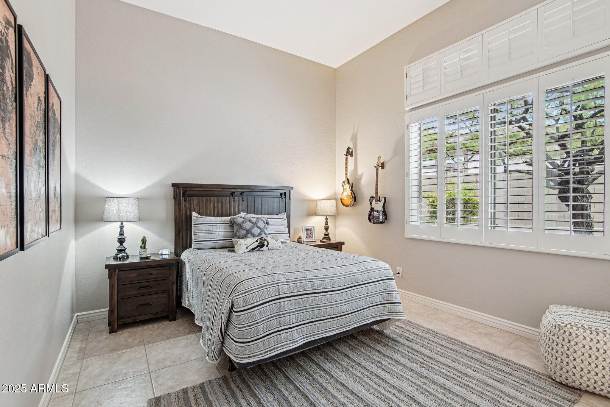 42429 N CROSS TIMBERS Court