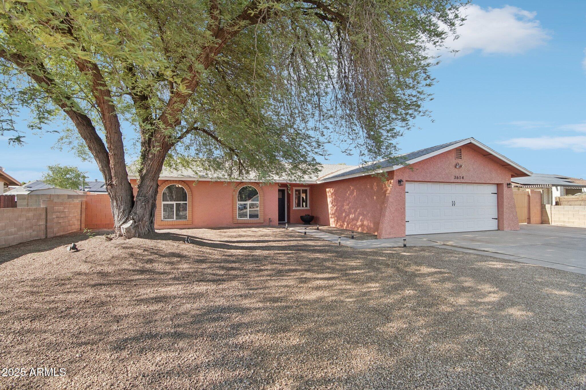 3614 W BLUEFIELD Avenue