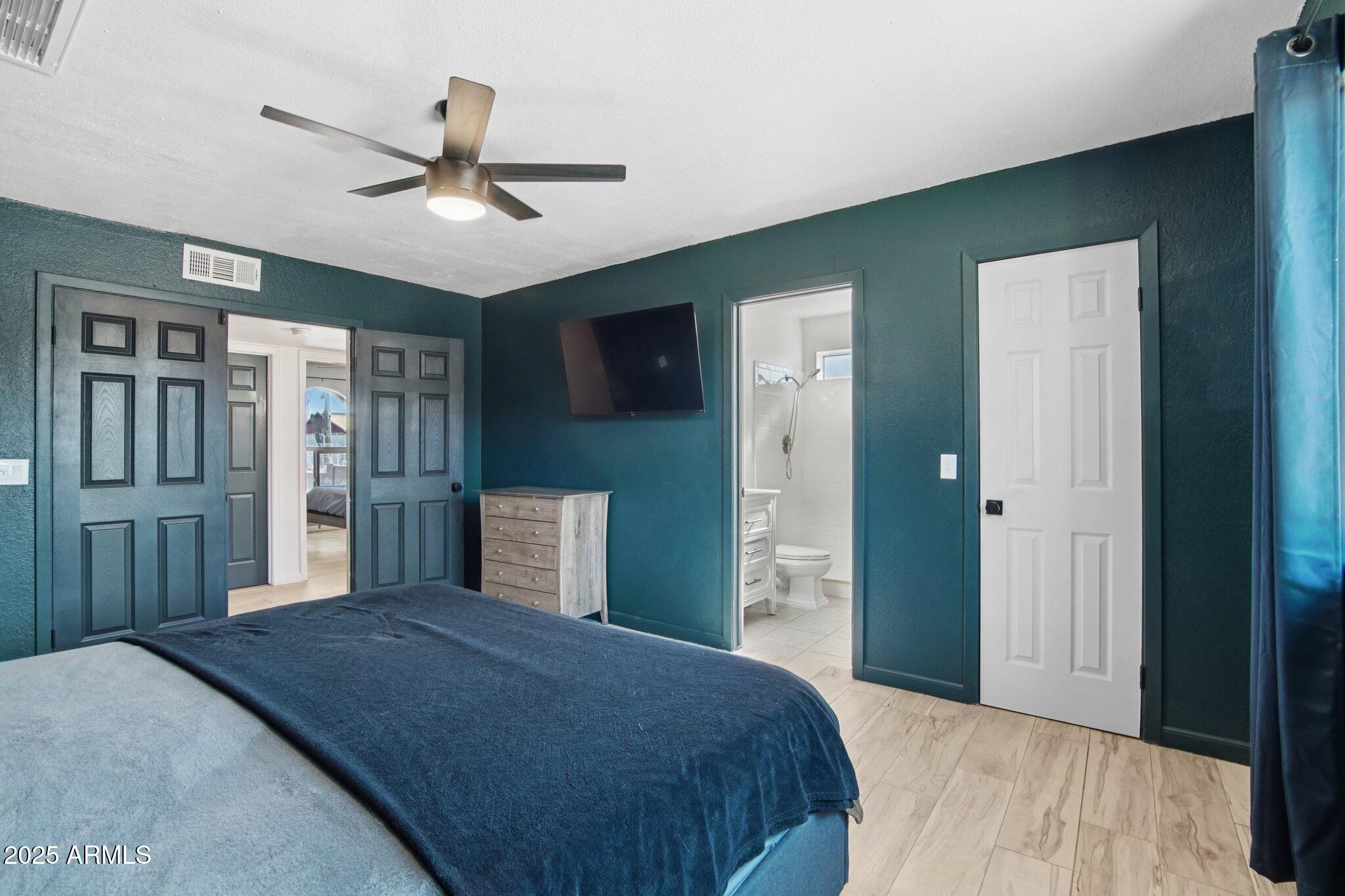 3614 W BLUEFIELD Avenue