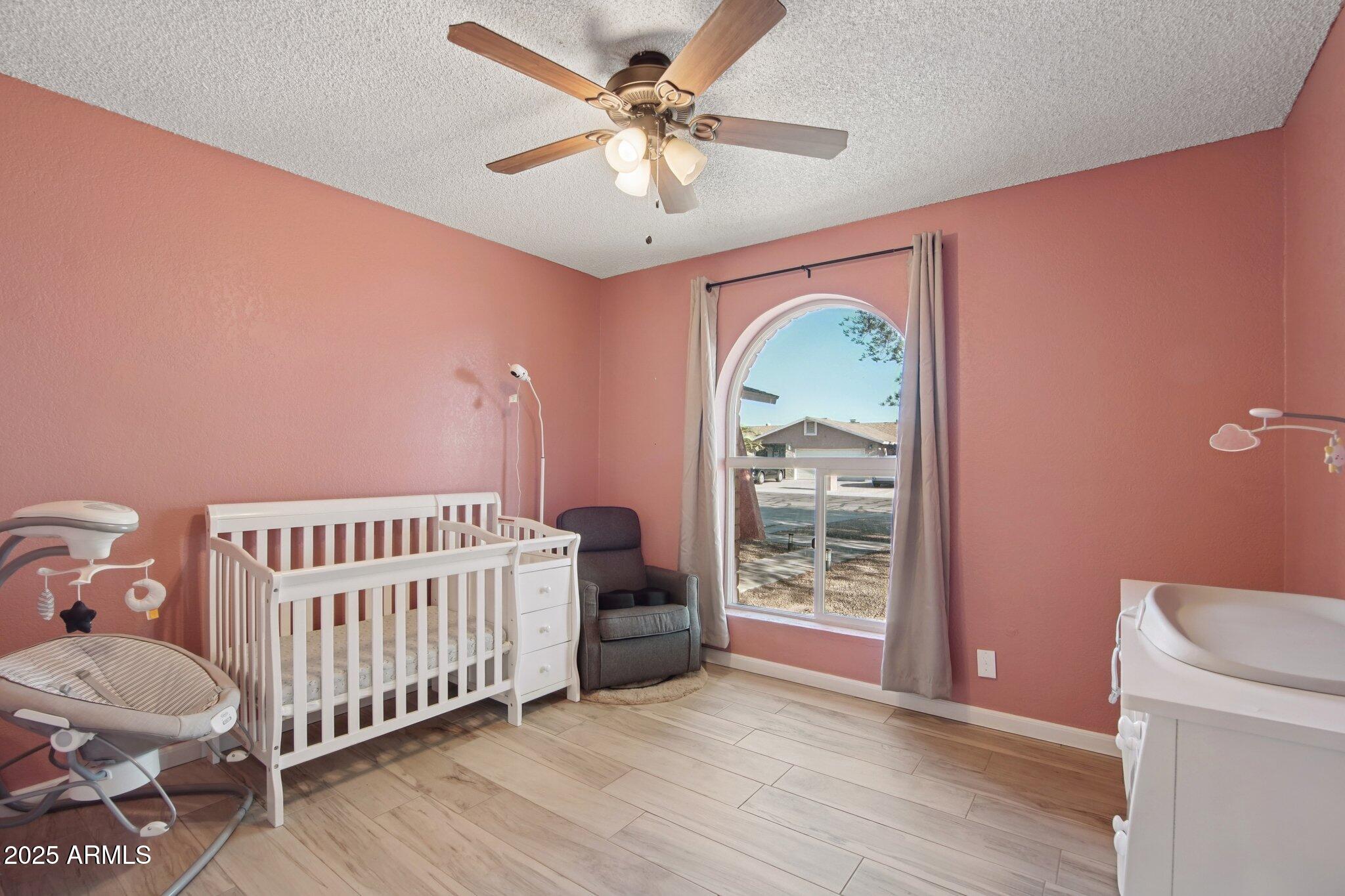 3614 W BLUEFIELD Avenue