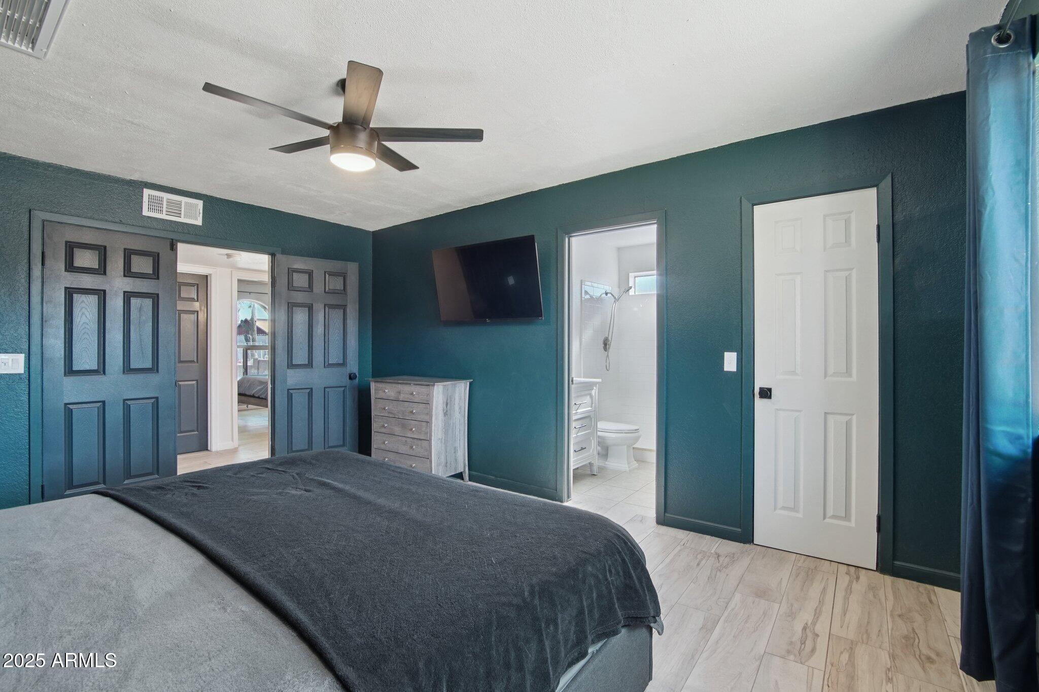 3614 W BLUEFIELD Avenue