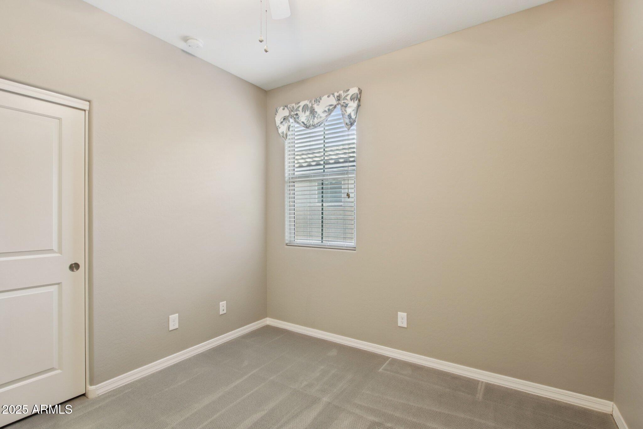 1030 E DETROIT Street