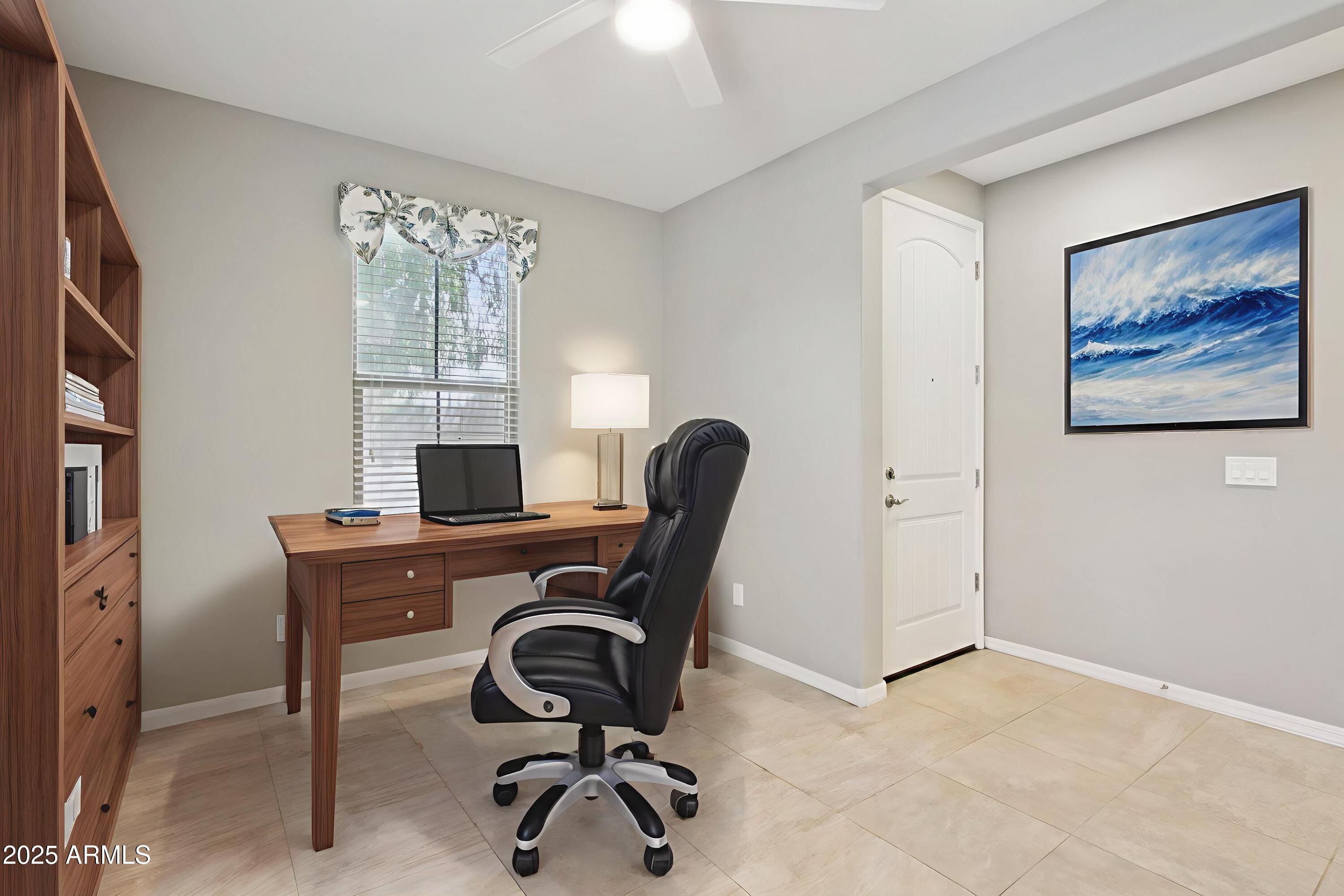 1030 E DETROIT Street