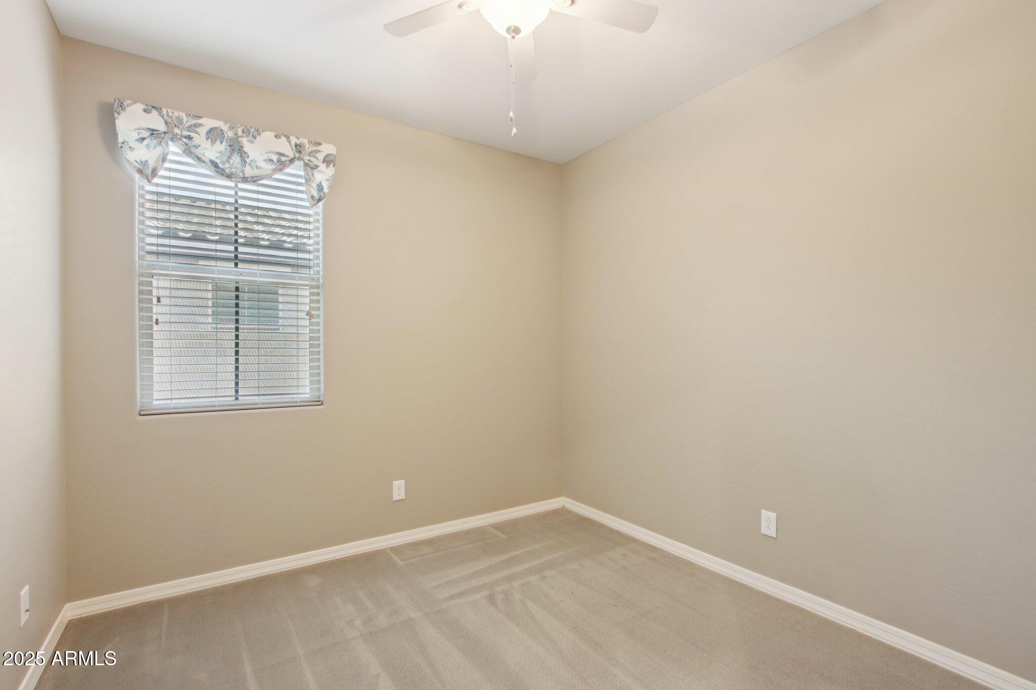 1030 E DETROIT Street