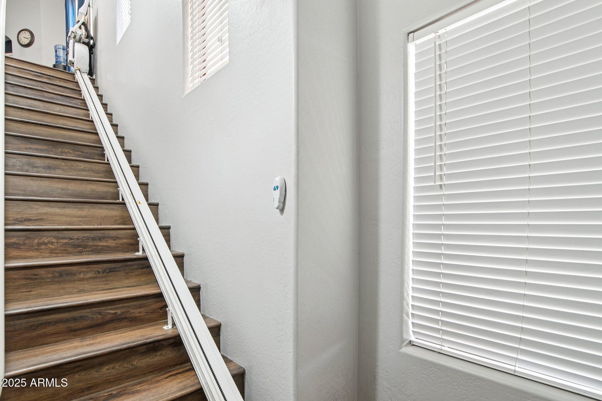 6770 N 47TH Avenue 2011