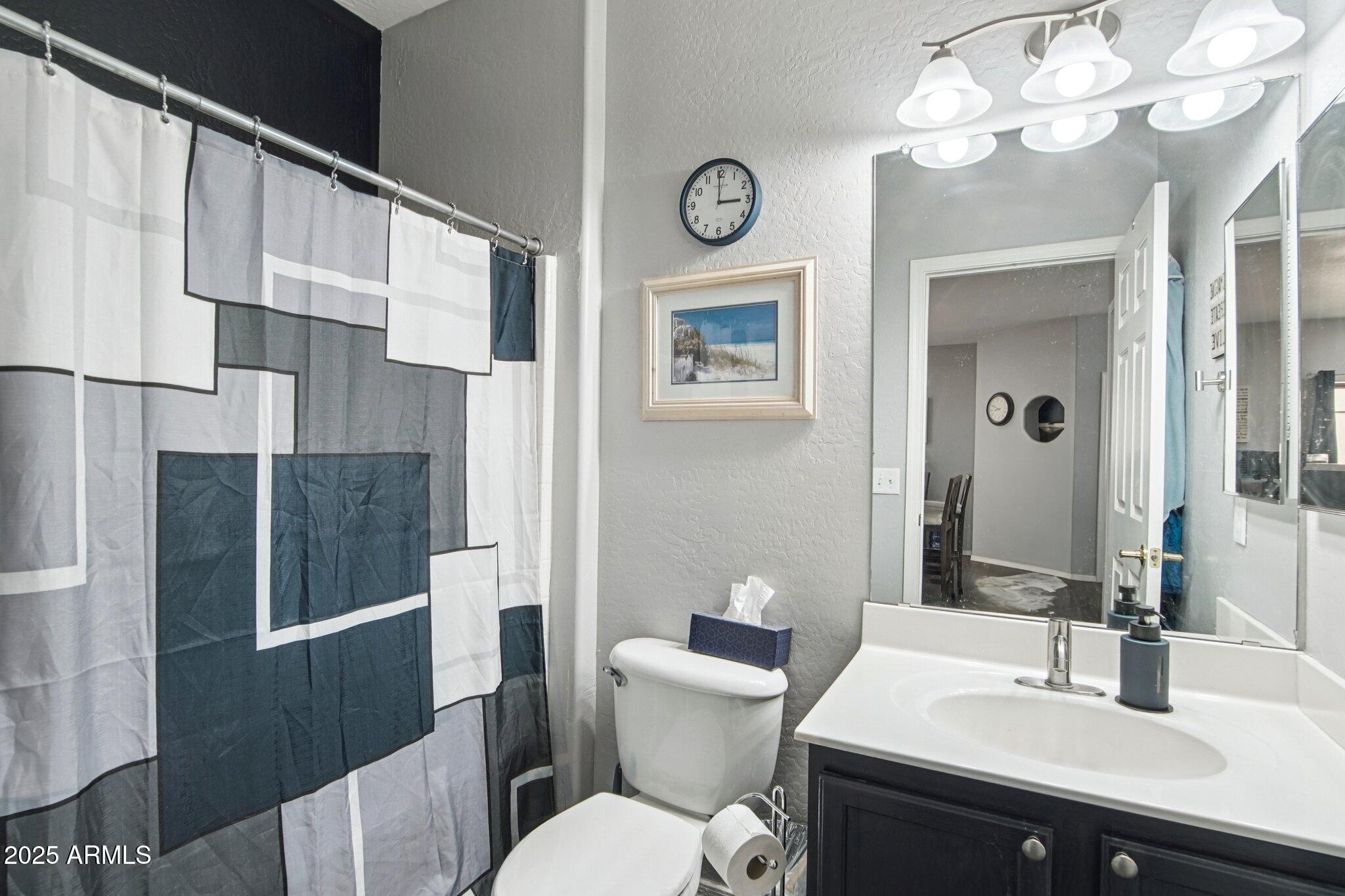 6770 N 47TH Avenue 2011