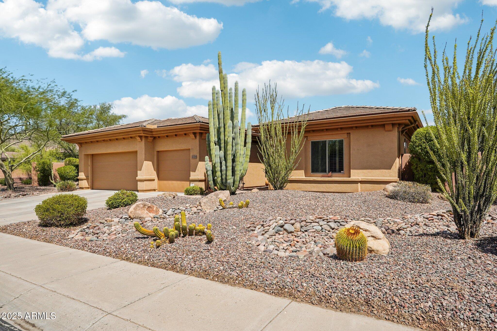 42019 N GOLF CREST Road