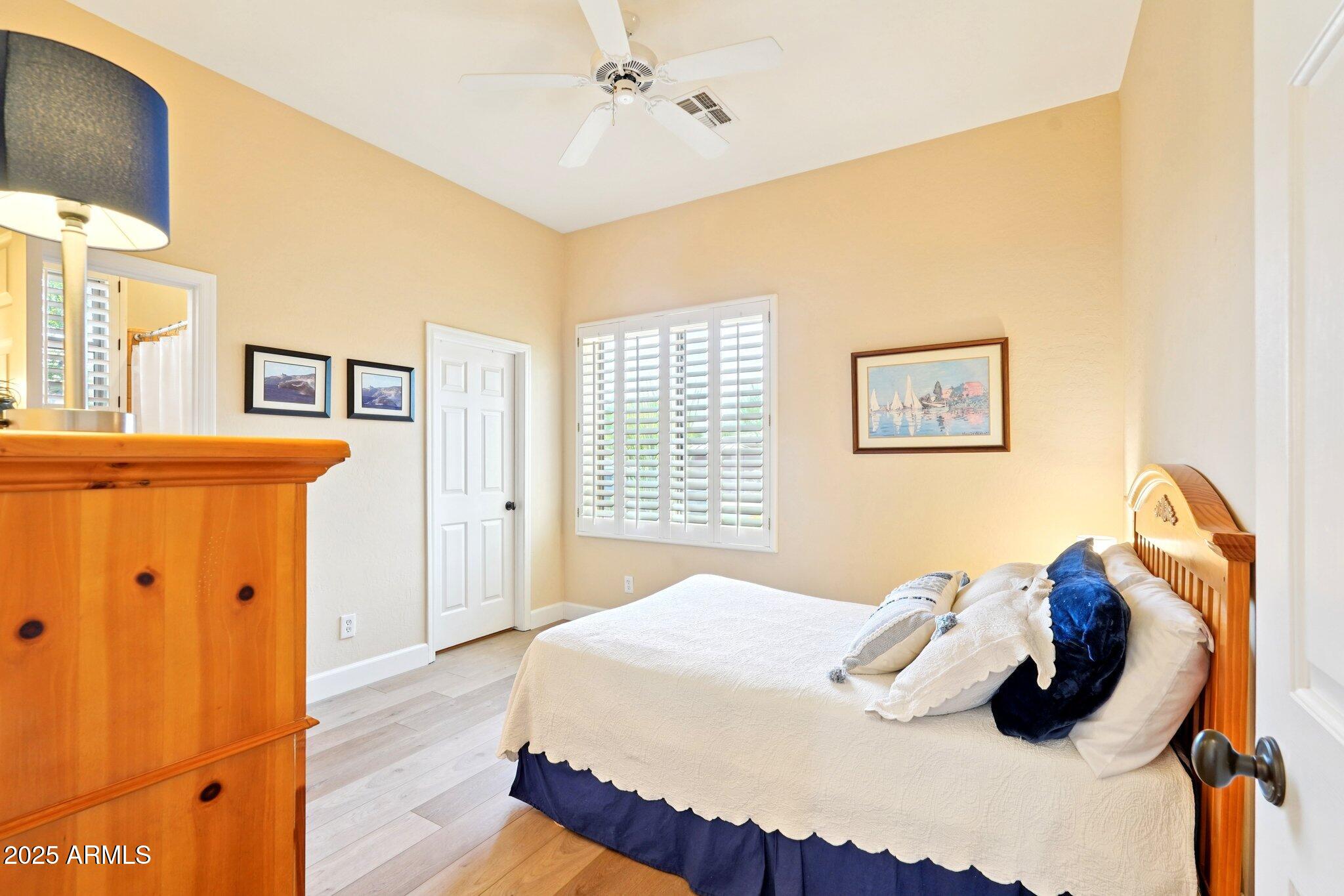 42019 N GOLF CREST Road