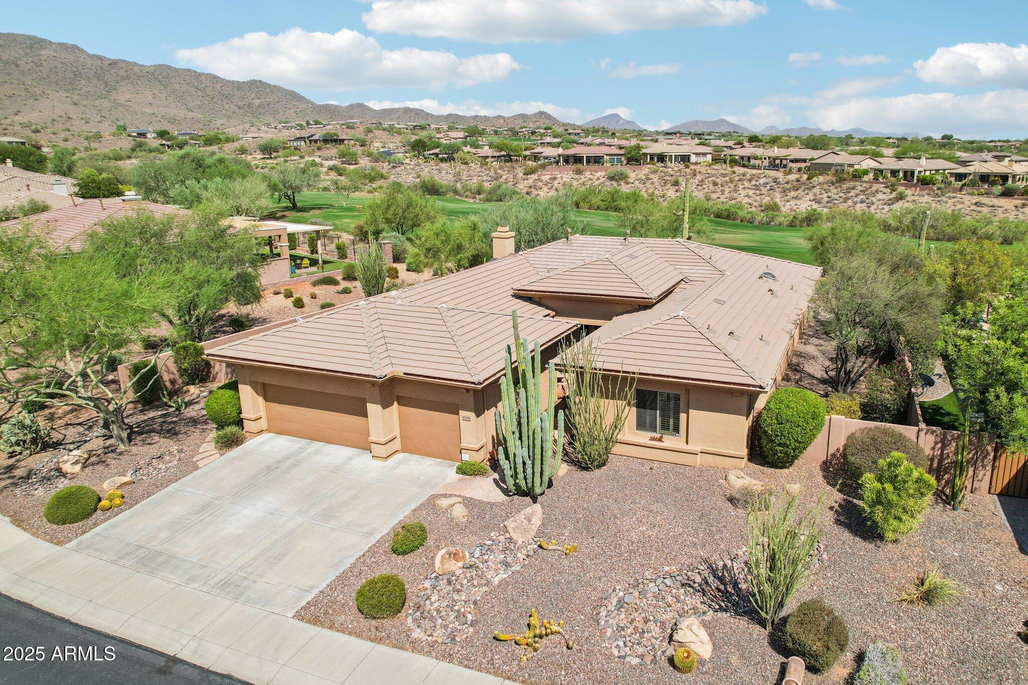 42019 N GOLF CREST Road