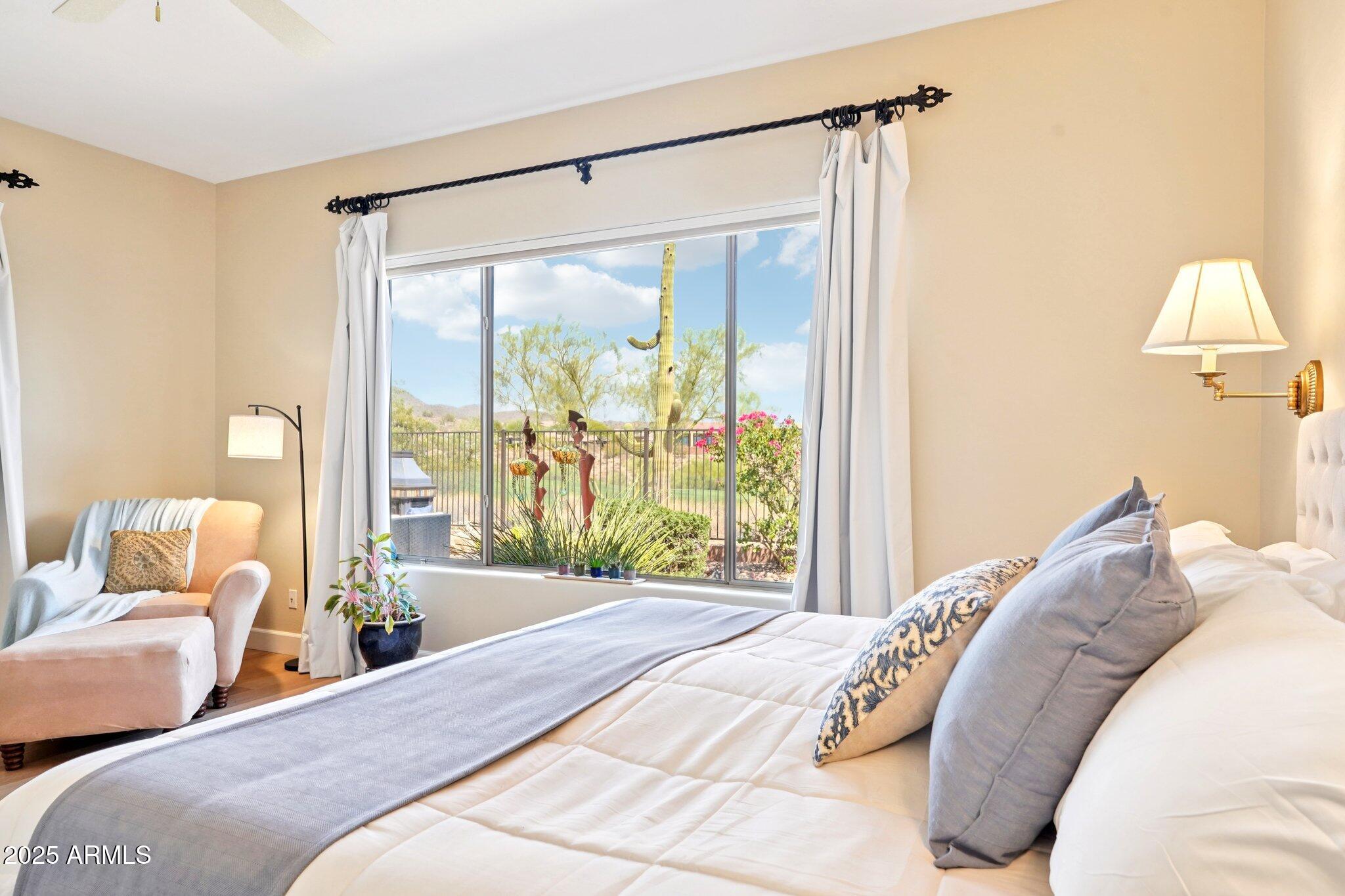 42019 N GOLF CREST Road