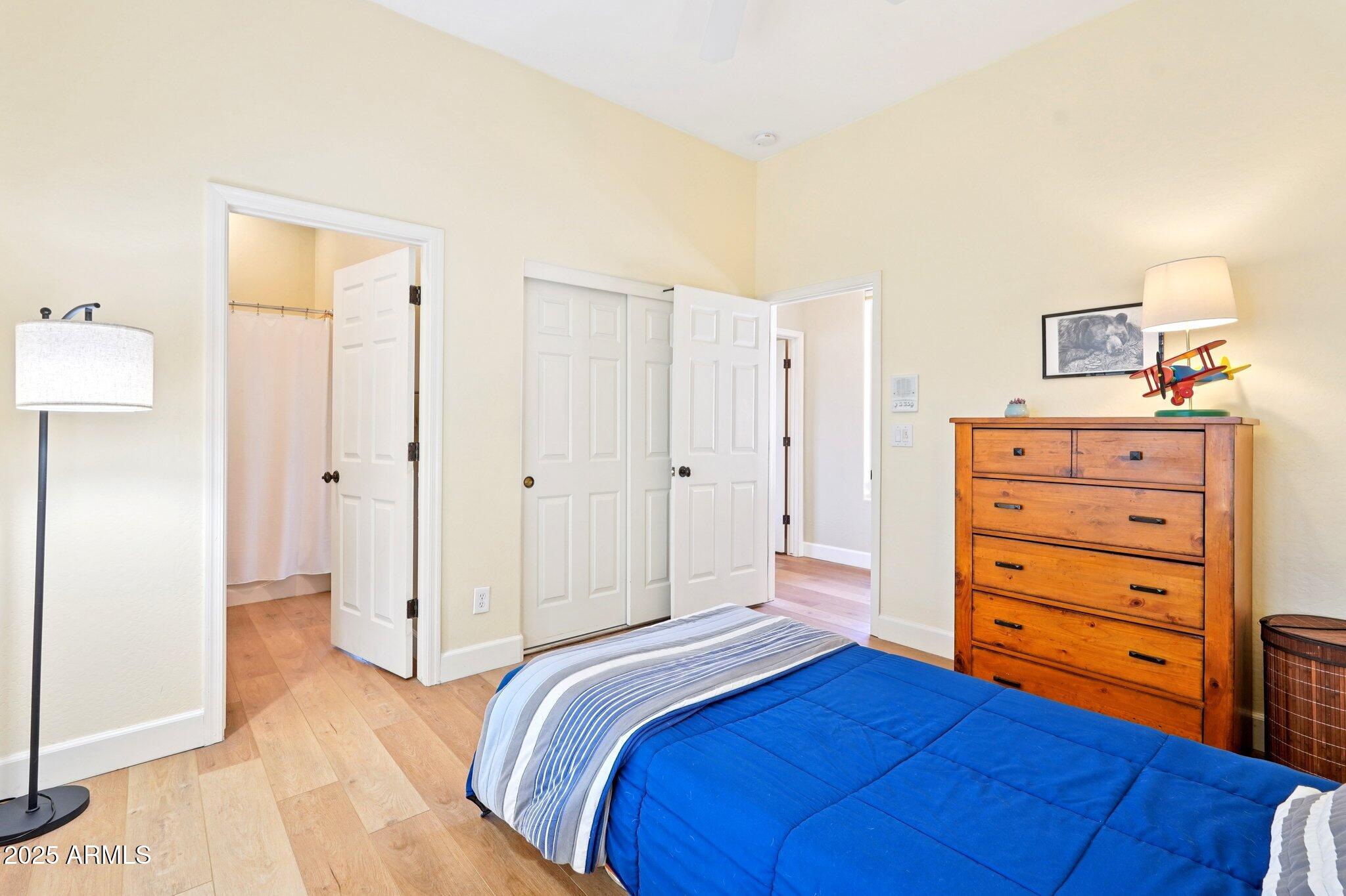 42019 N GOLF CREST Road