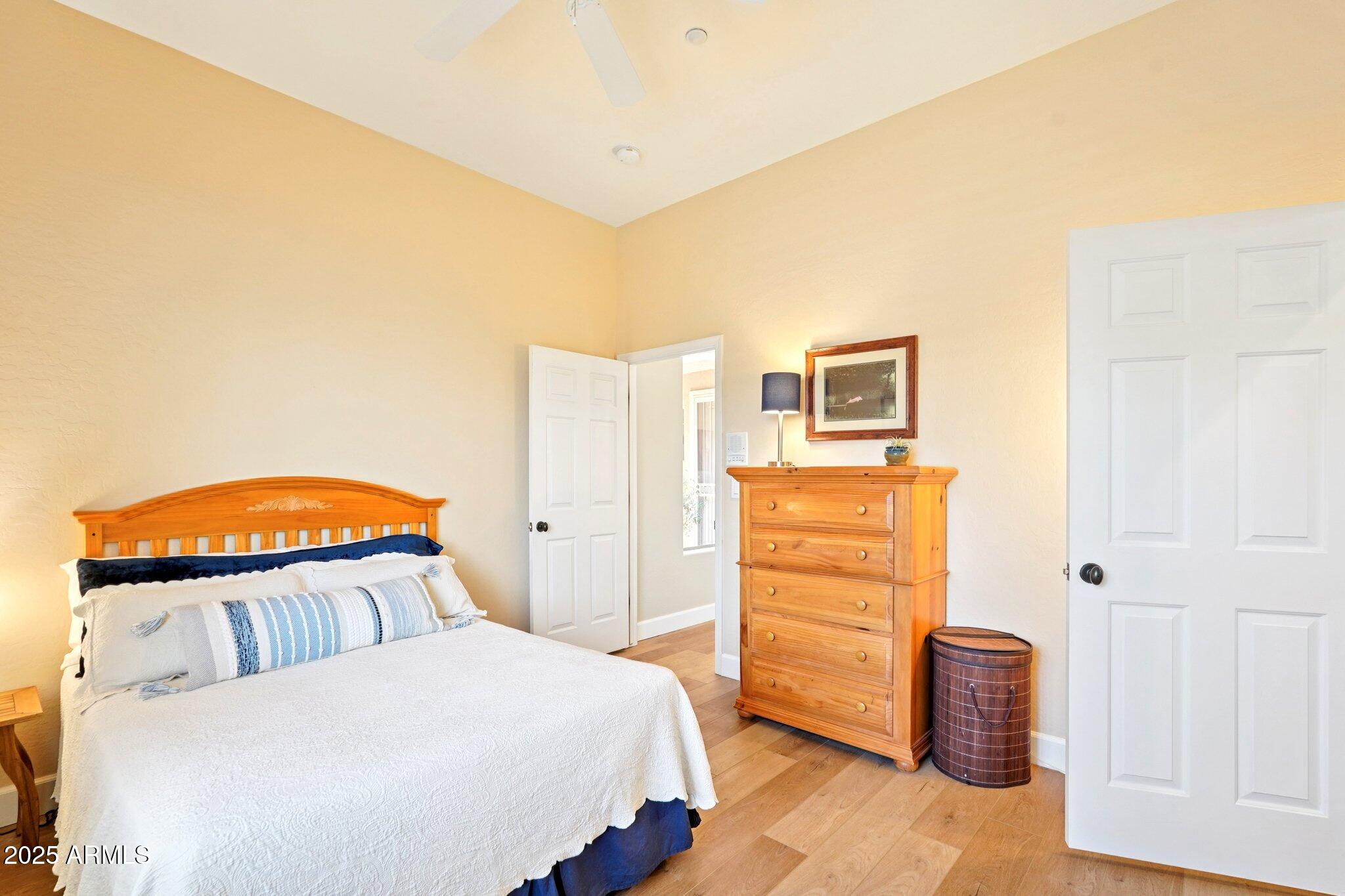 42019 N GOLF CREST Road