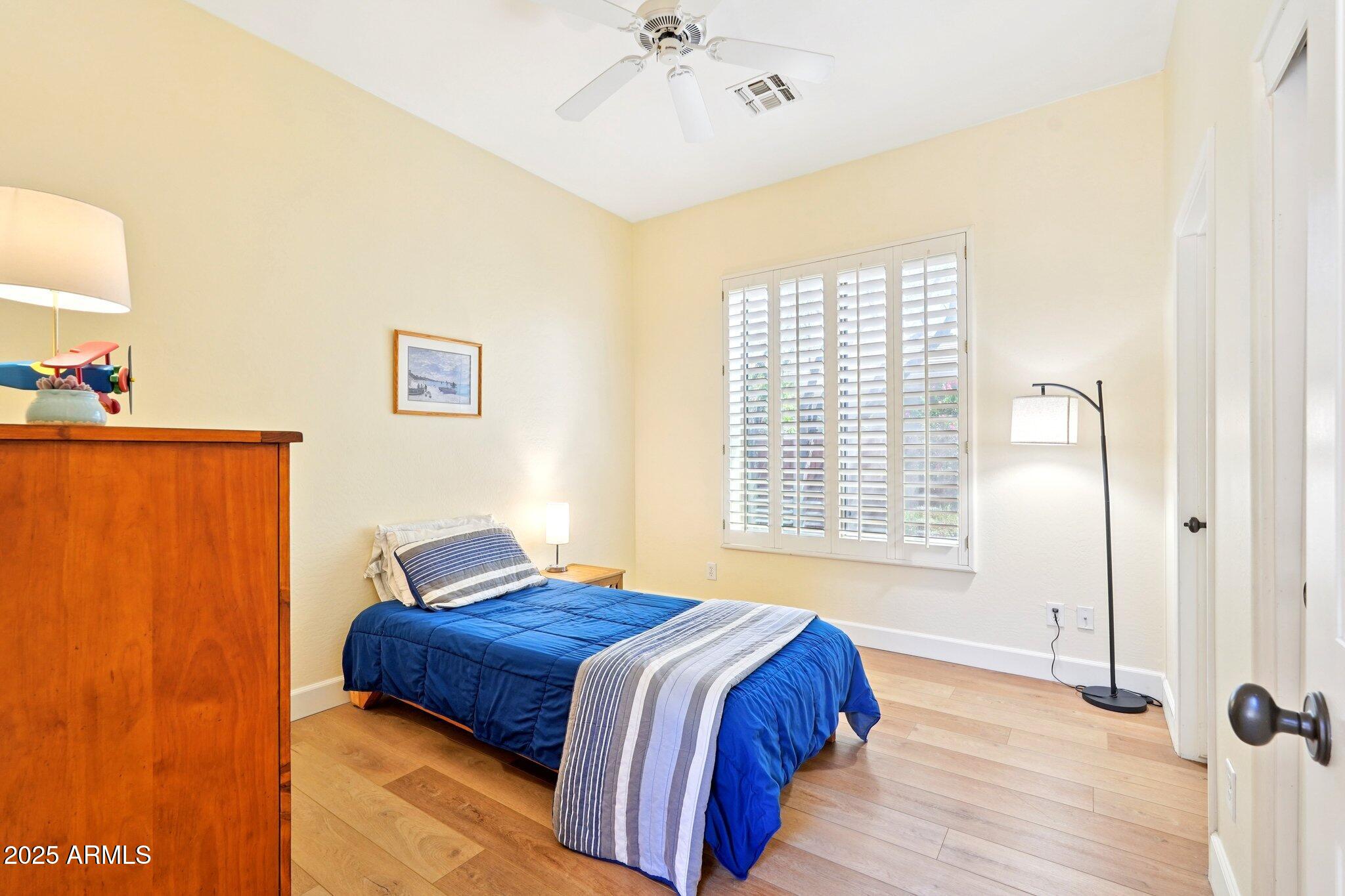 42019 N GOLF CREST Road