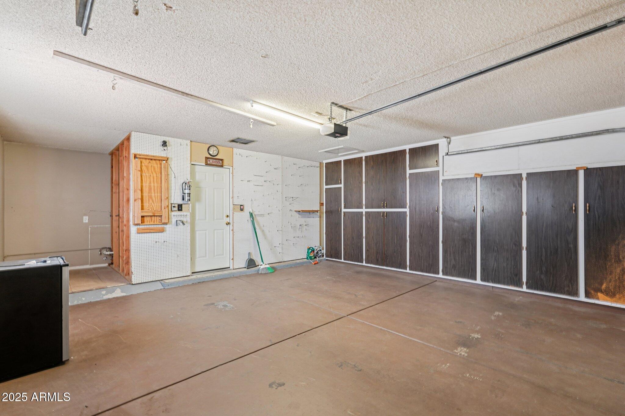 10850 W BROOKSIDE Drive