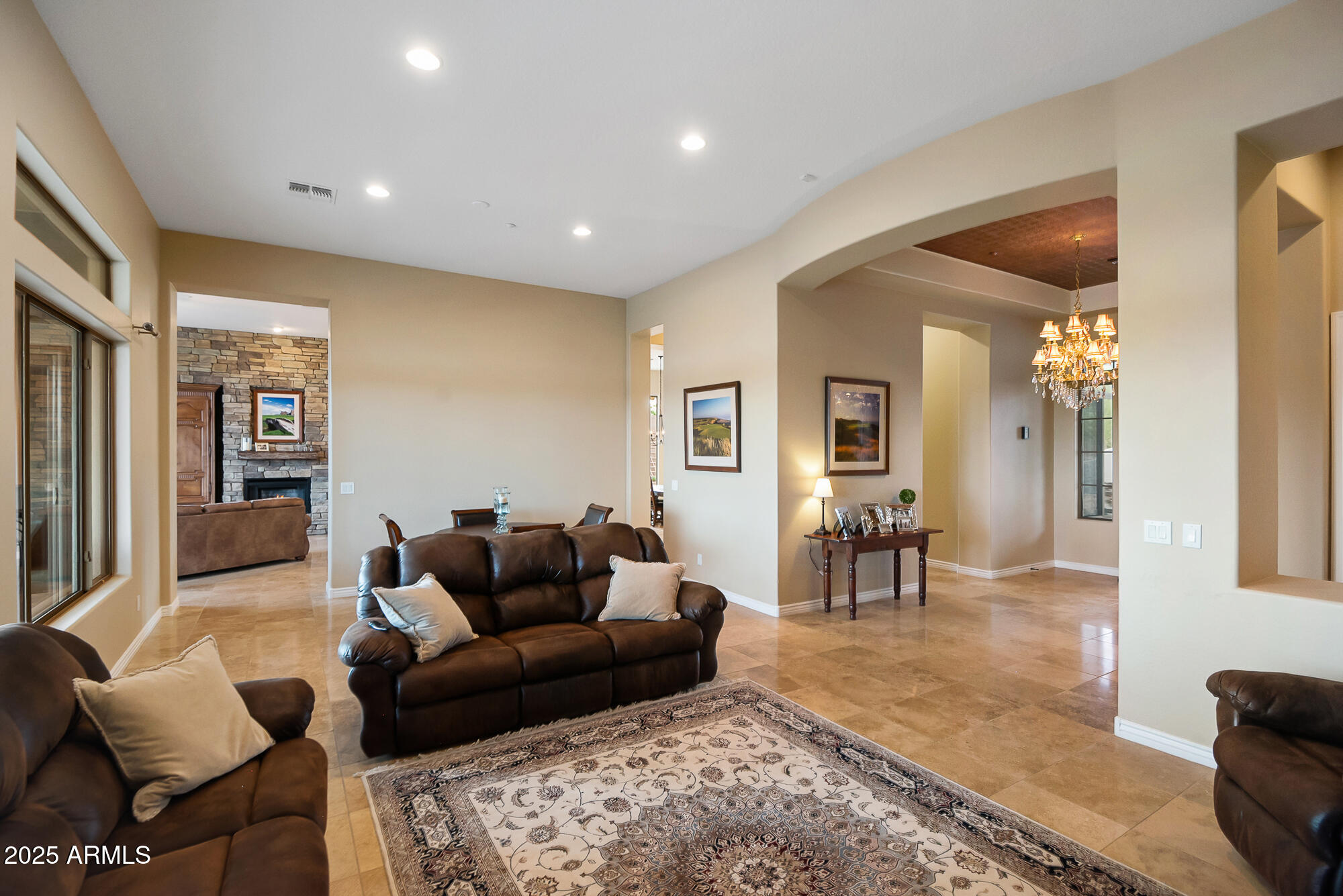 1653 W SILVER PINE Drive