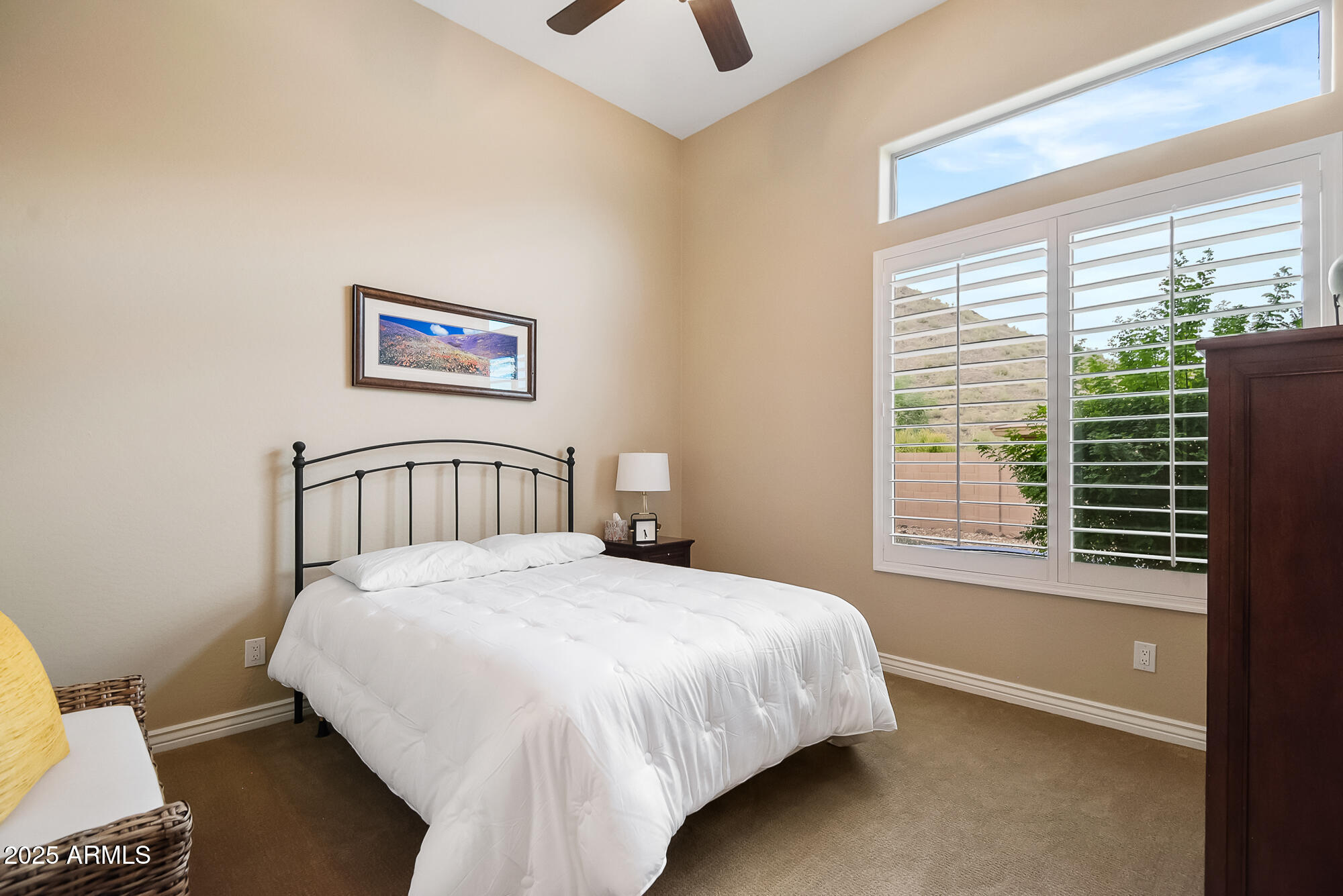 1653 W SILVER PINE Drive