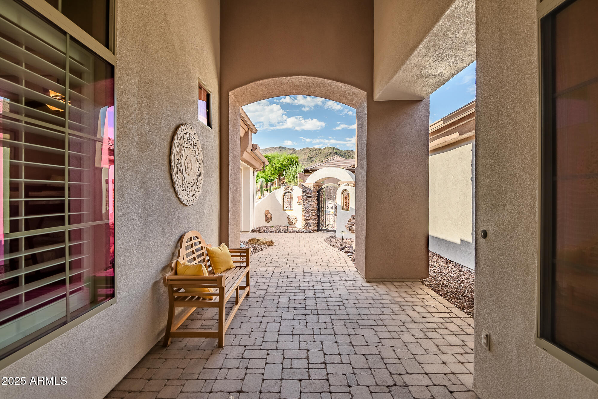 1653 W SILVER PINE Drive