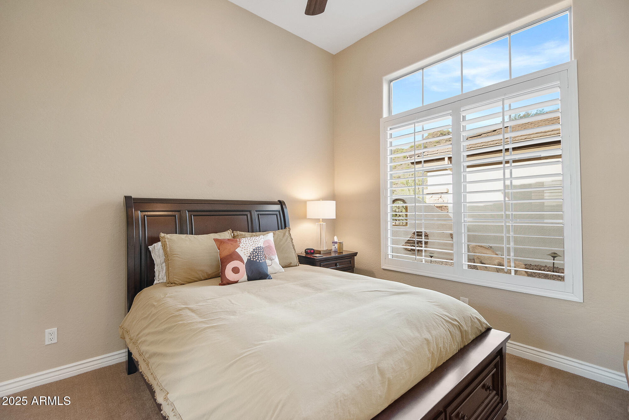 1653 W SILVER PINE Drive