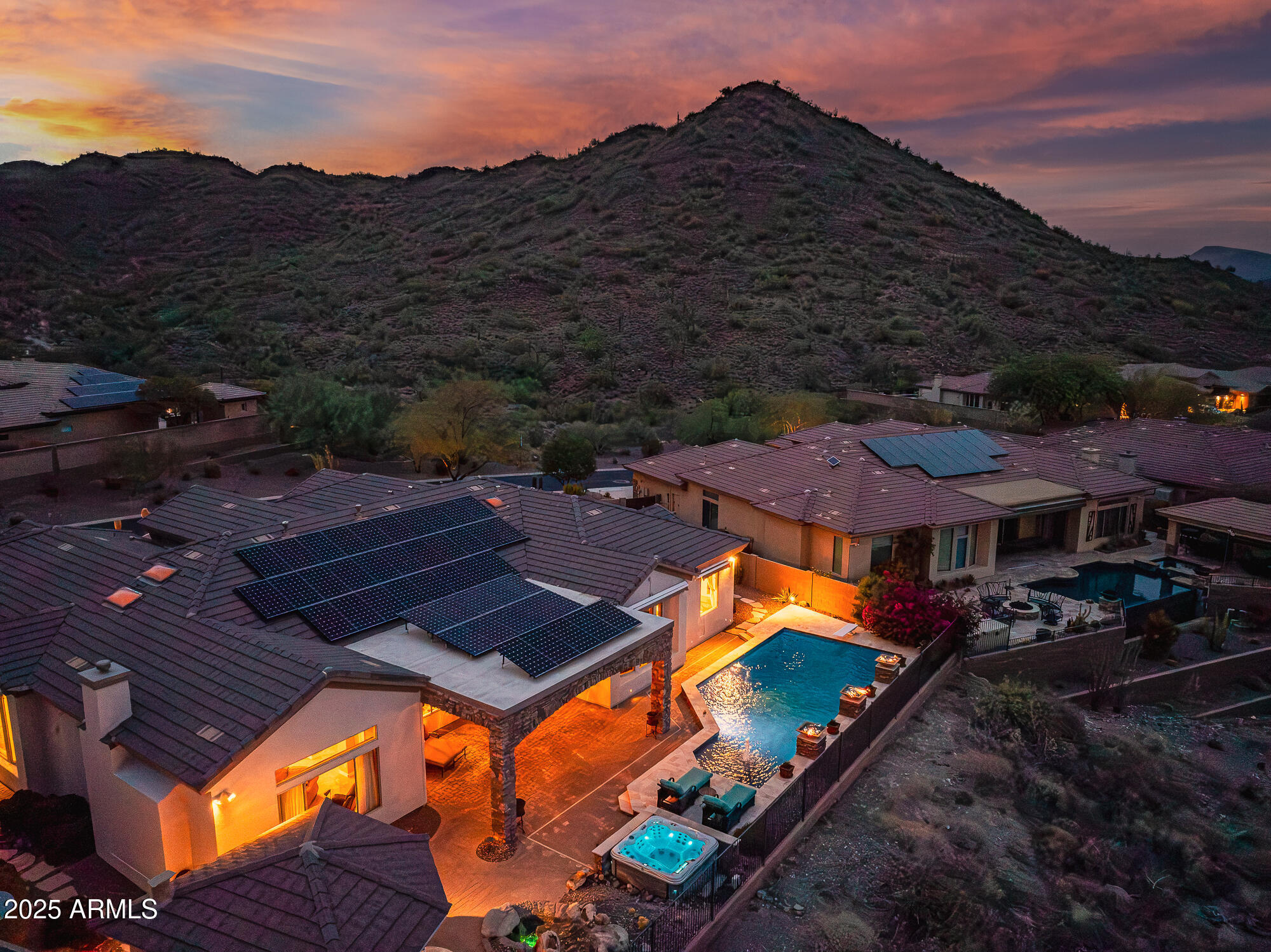 1653 W SILVER PINE Drive