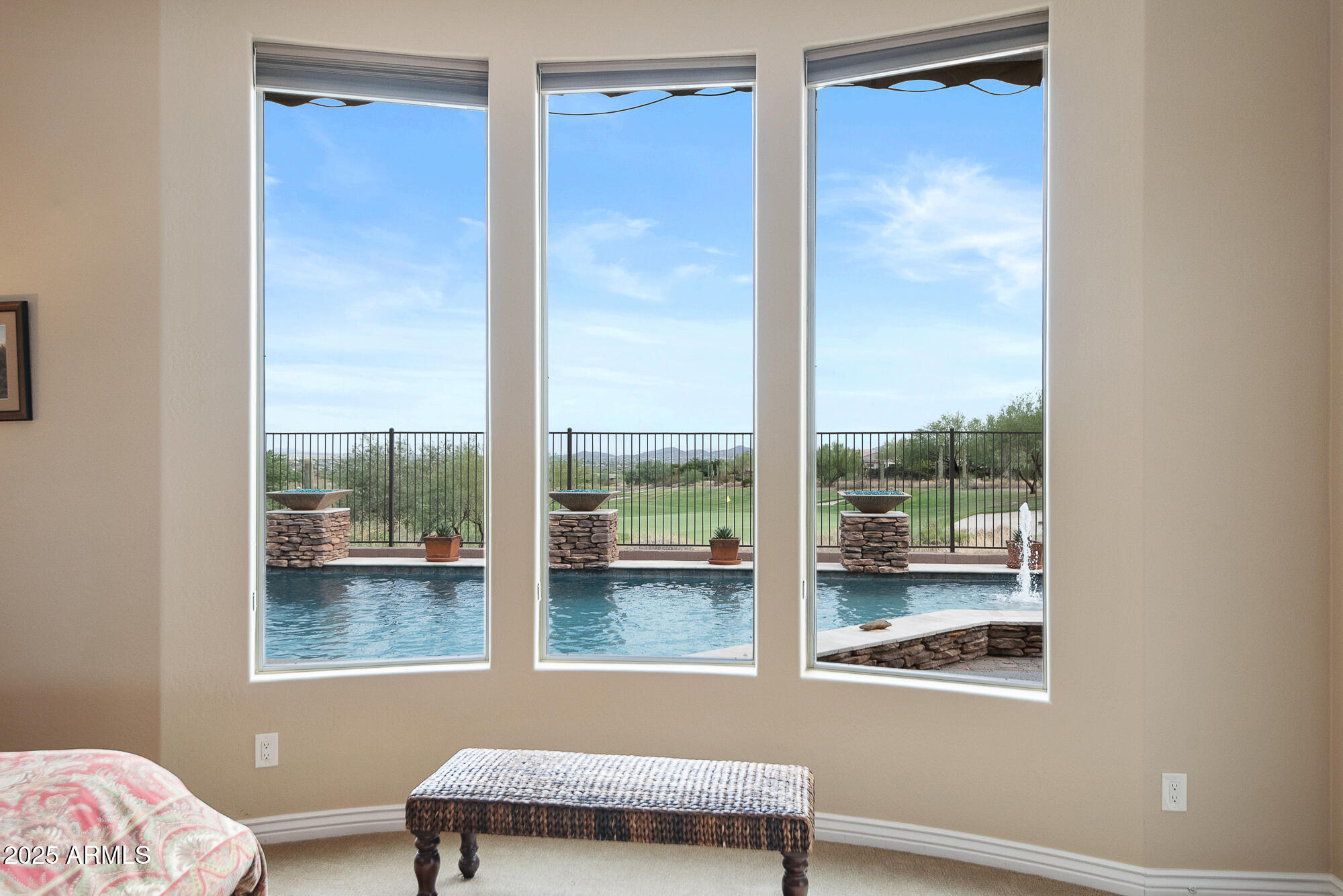 1653 W SILVER PINE Drive