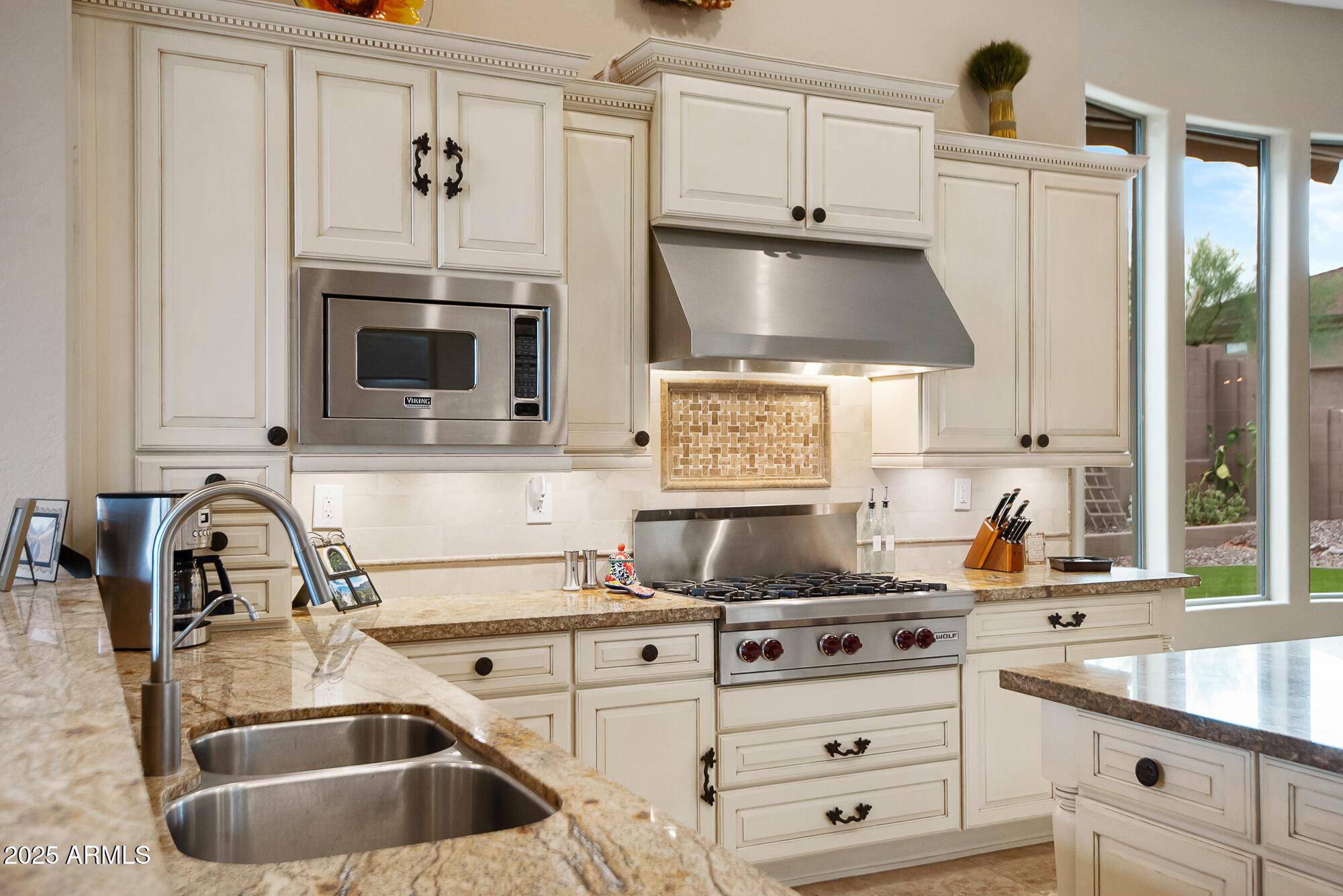 1653 W SILVER PINE Drive