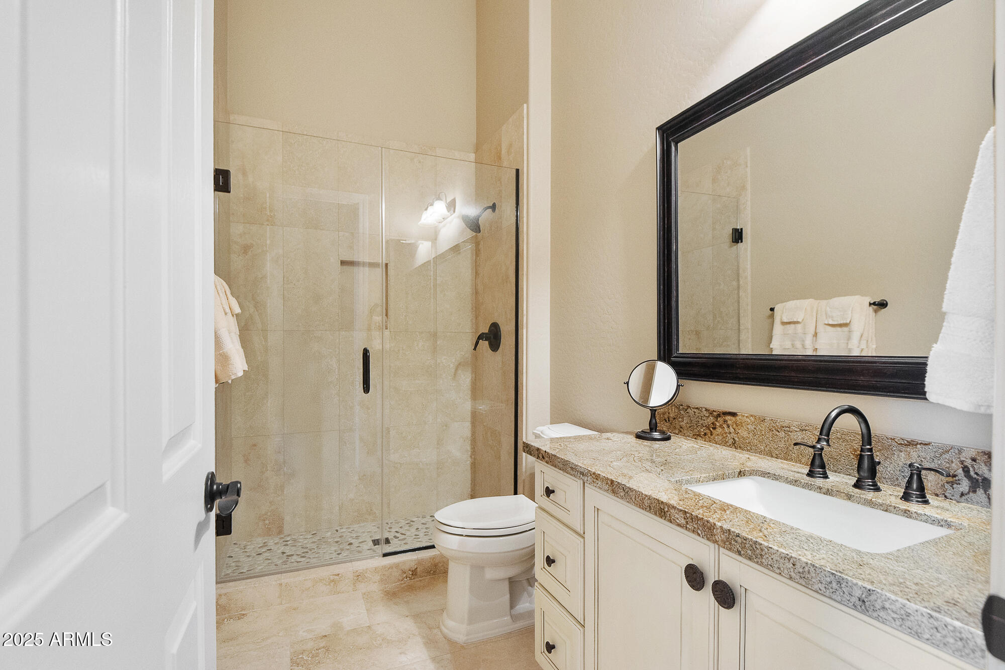 1653 W SILVER PINE Drive