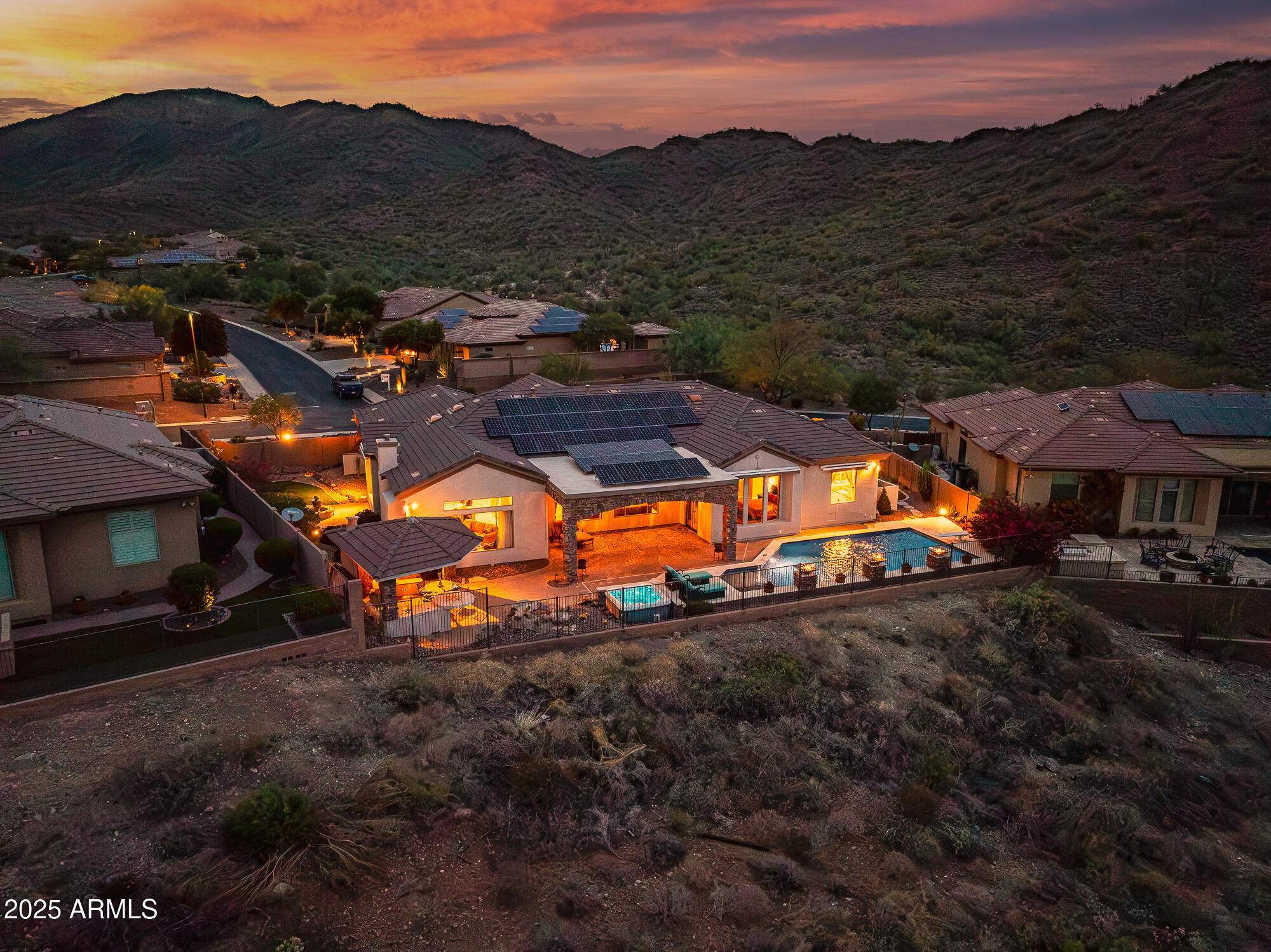 1653 W SILVER PINE Drive