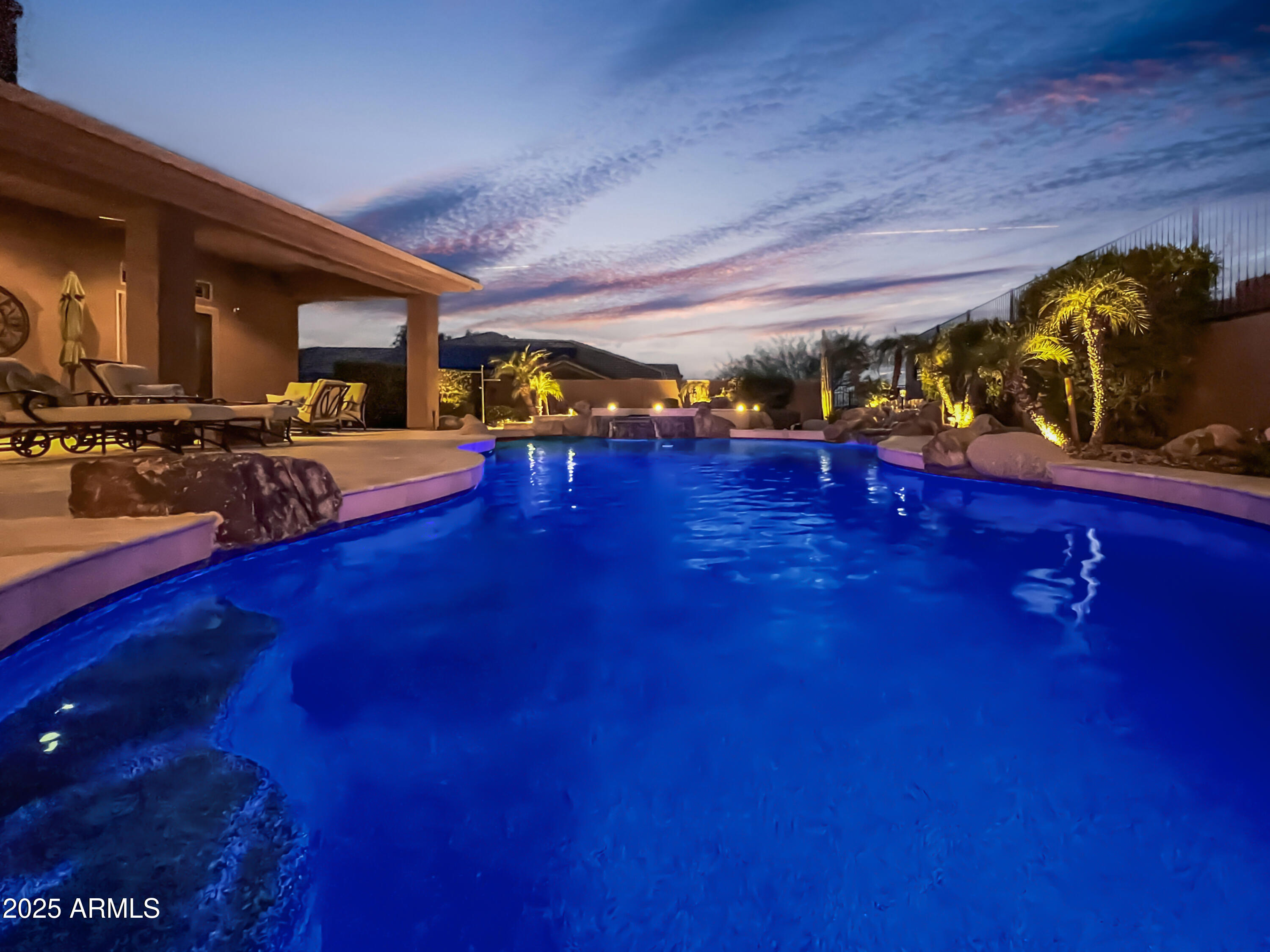 2546 W SHINNECOCK Way