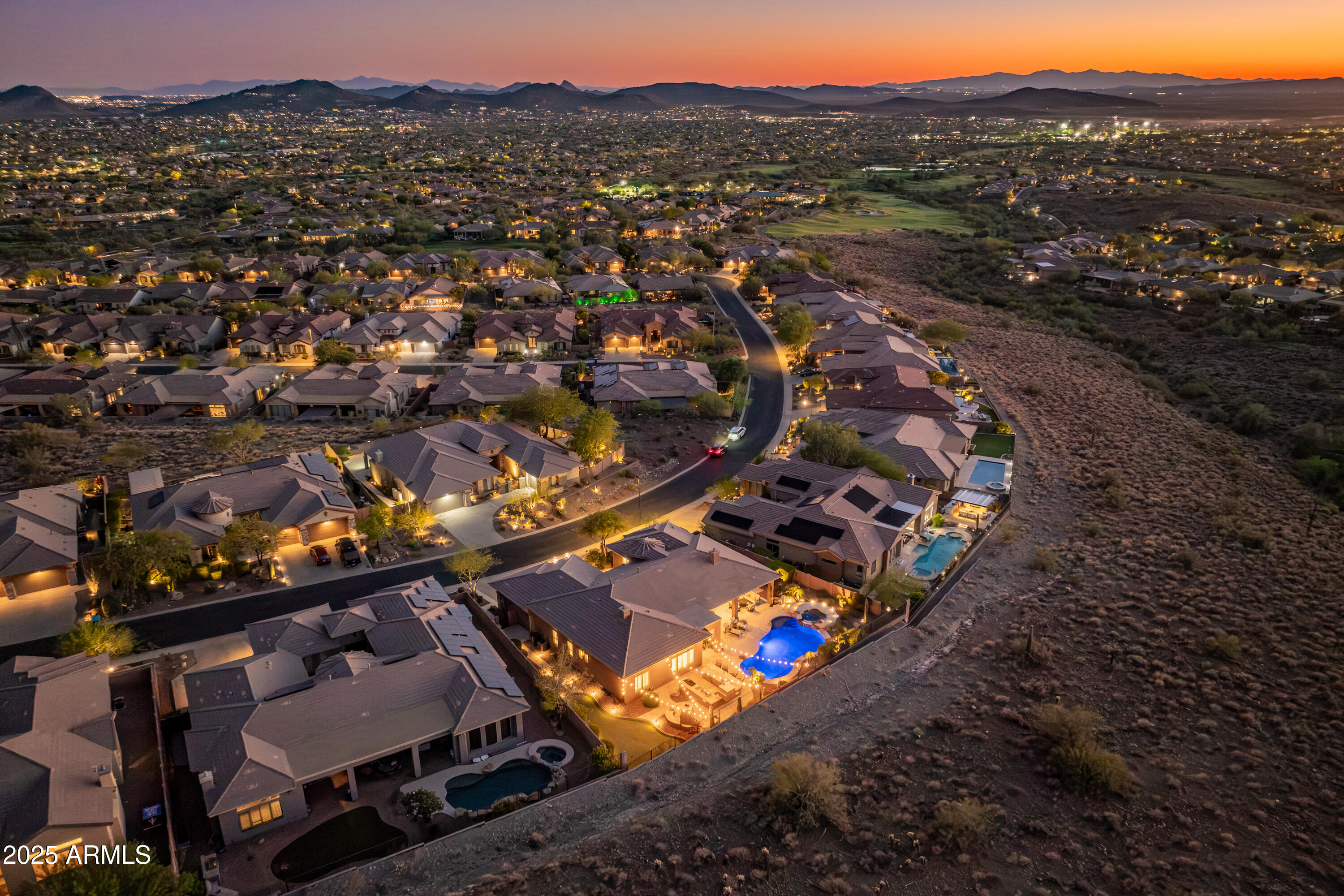 2546 W SHINNECOCK Way