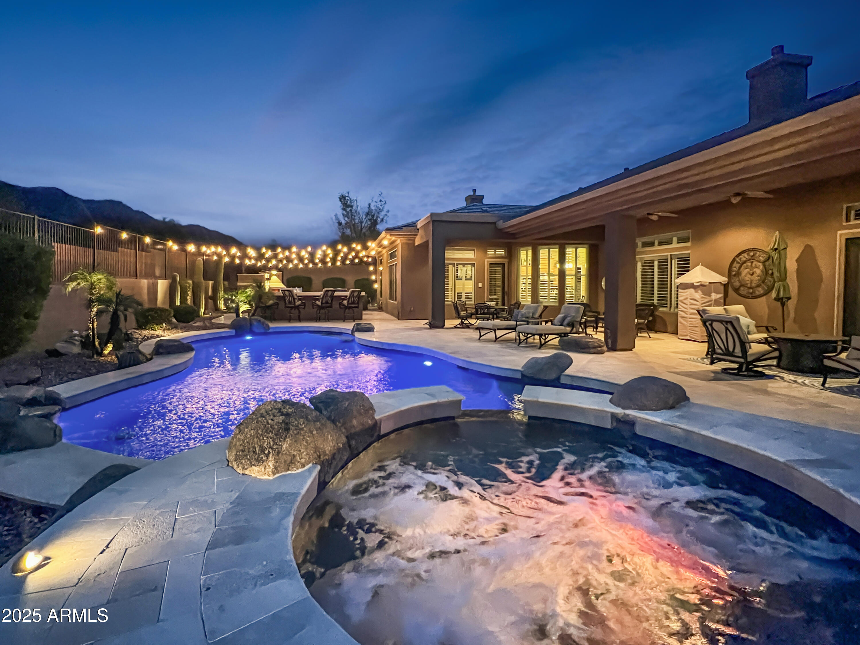 2546 W SHINNECOCK Way