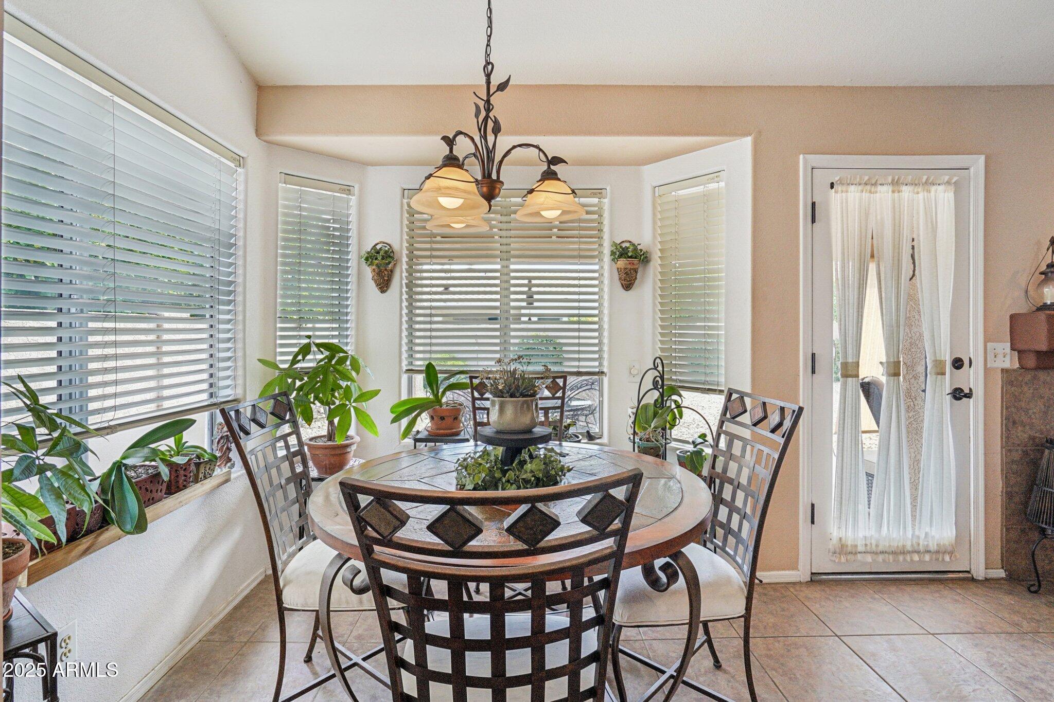 16137 E GLENPOINT Drive