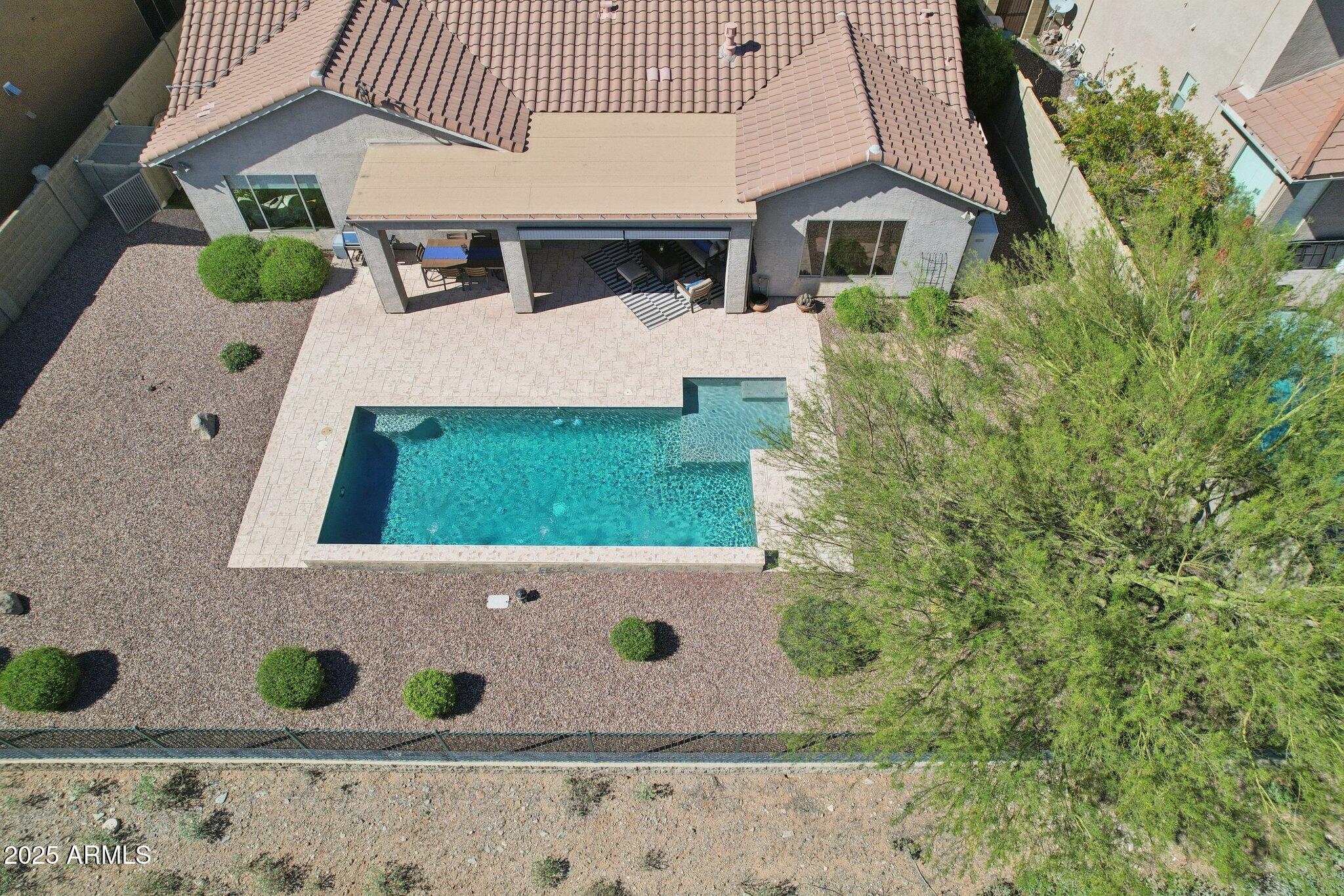 2221 W RIVER ROCK Trail