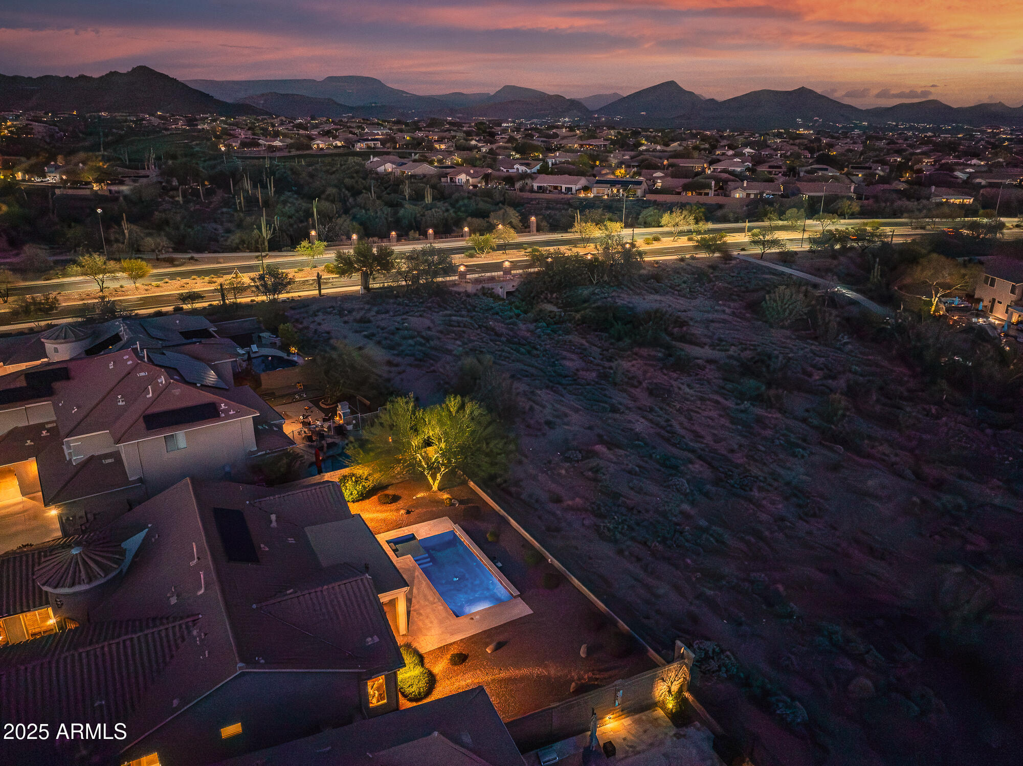 2221 W RIVER ROCK Trail