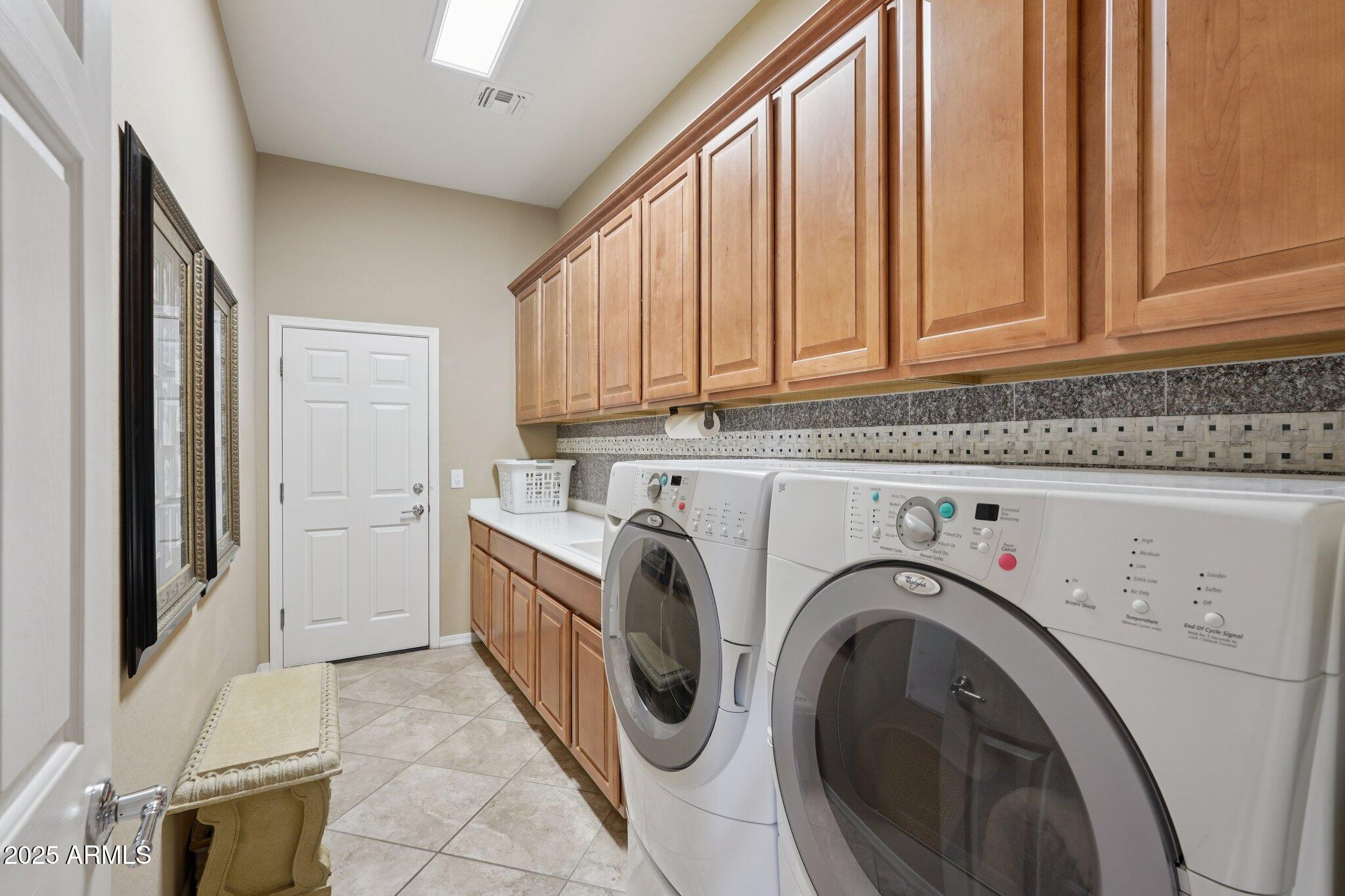 2221 W RIVER ROCK Trail