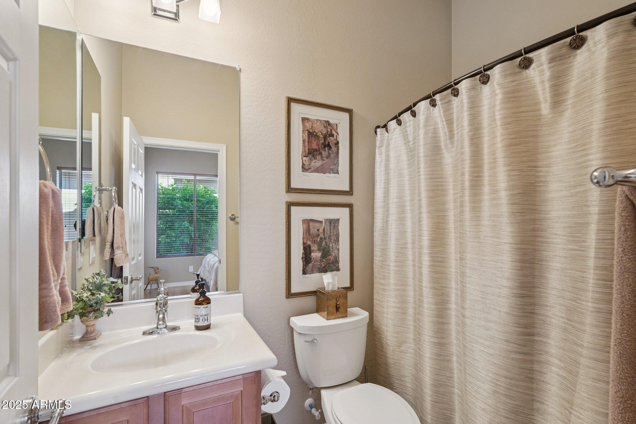 2221 W RIVER ROCK Trail