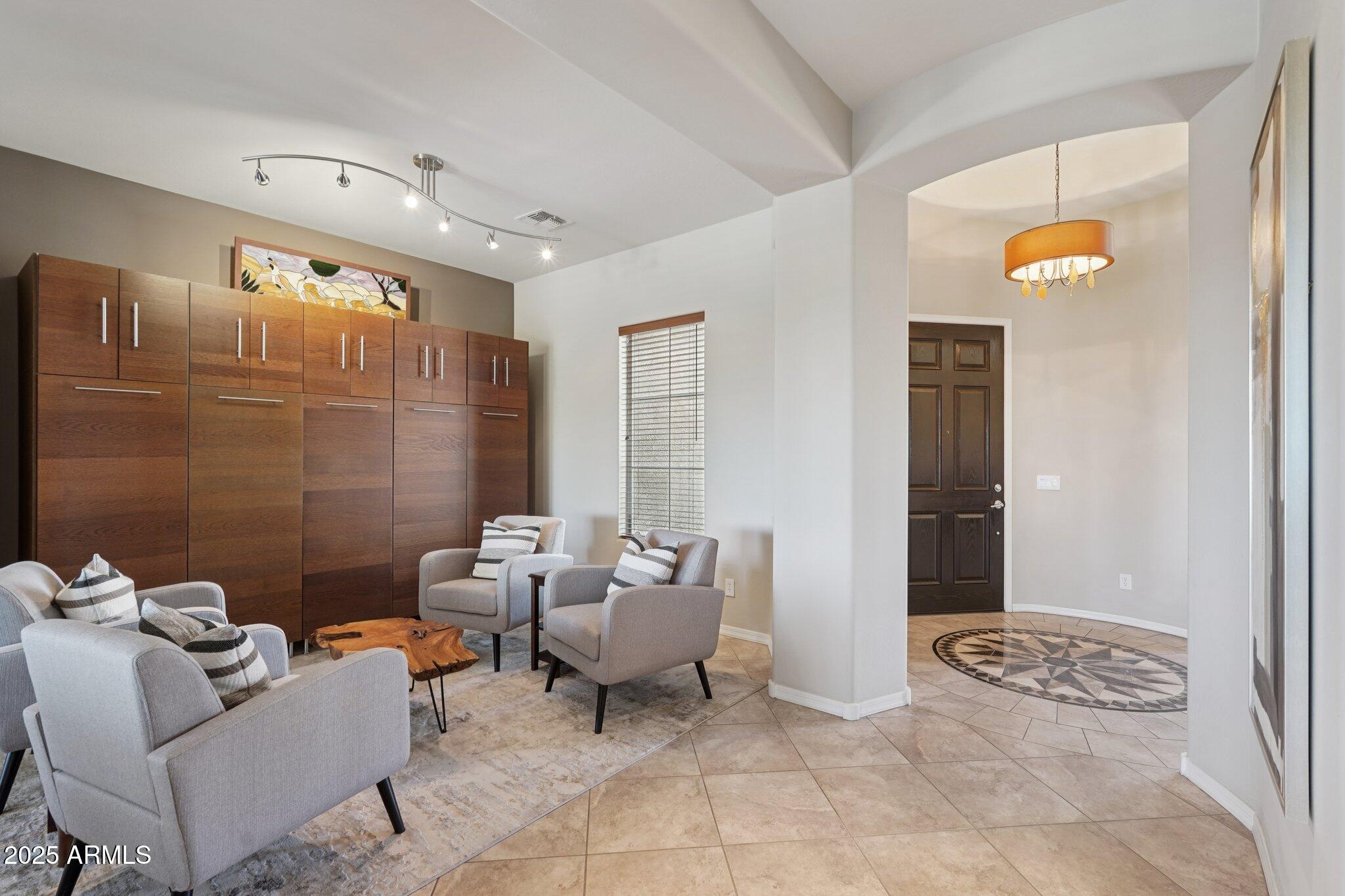 2221 W RIVER ROCK Trail