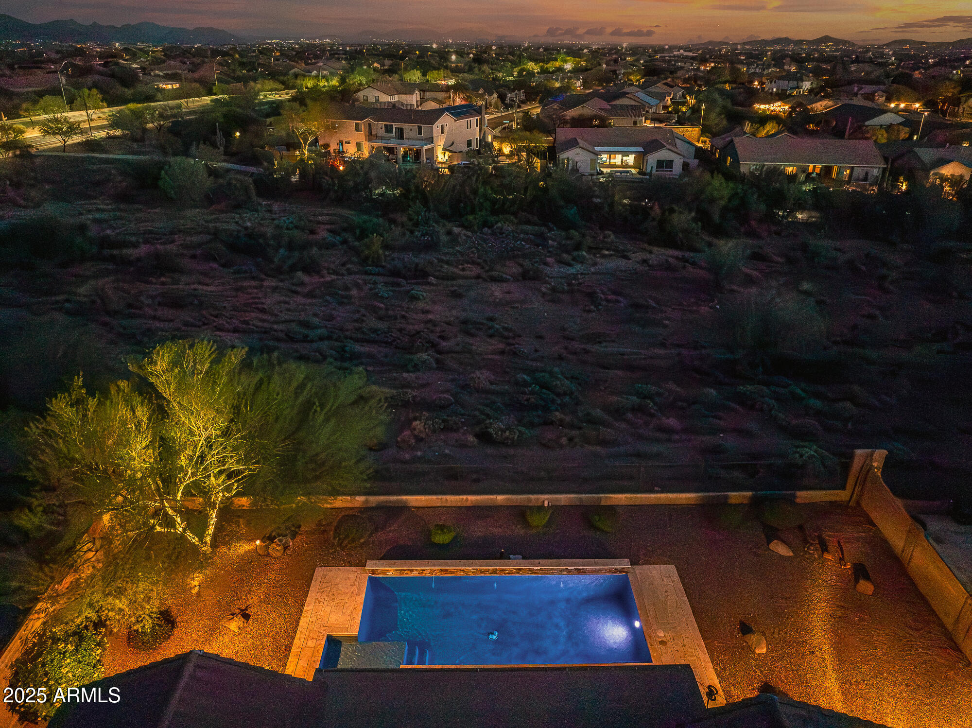 2221 W RIVER ROCK Trail