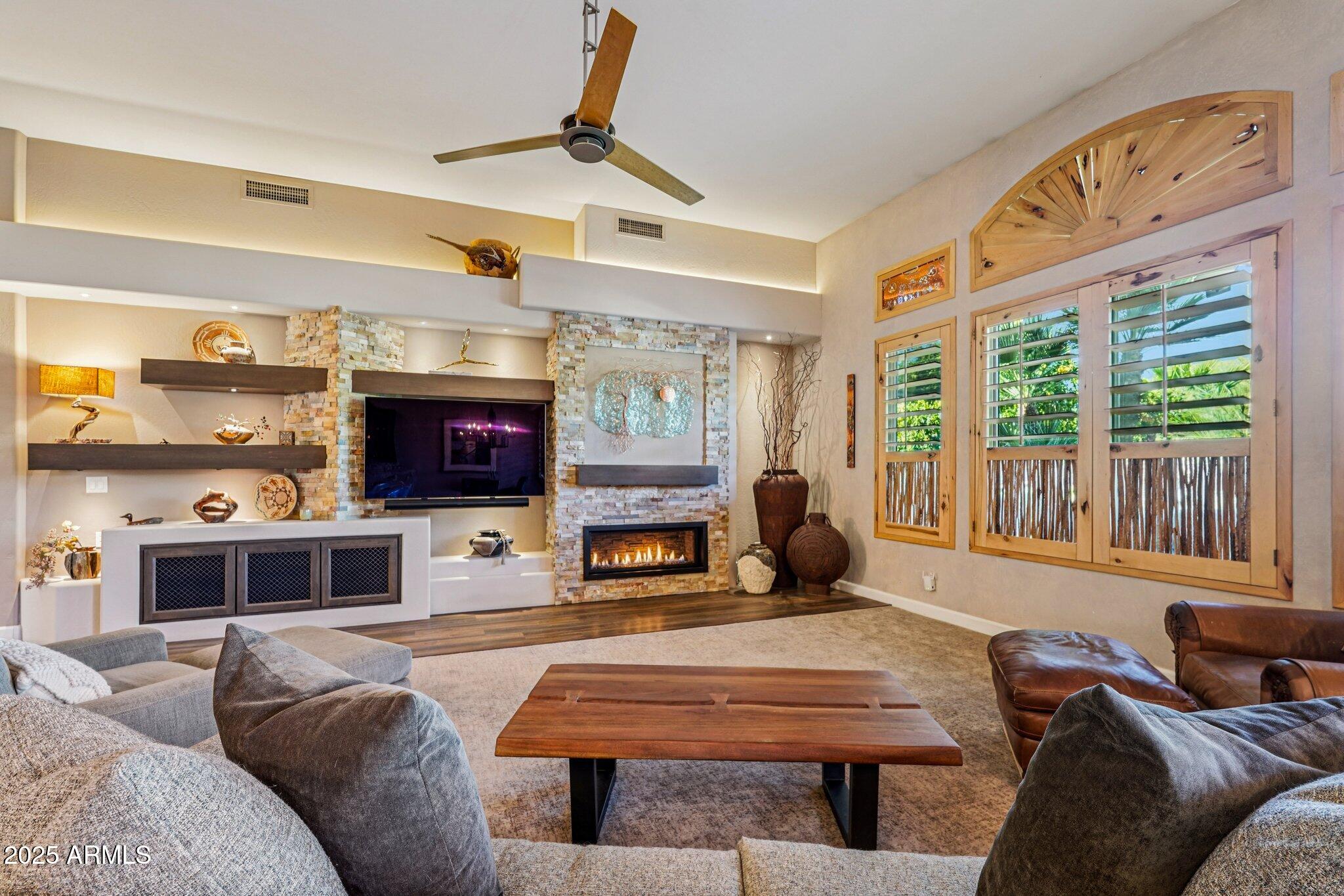 4632 E RED BIRD Road