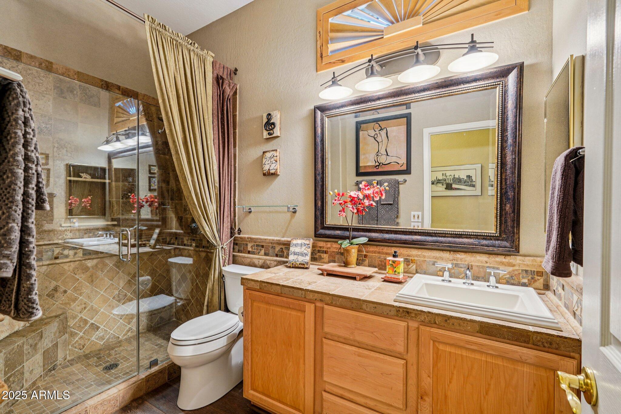 4632 E RED BIRD Road