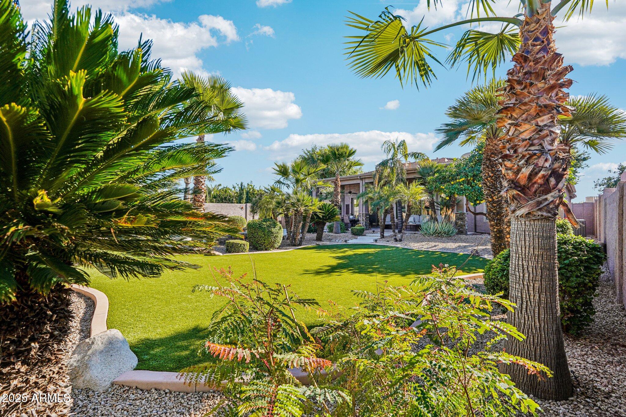 4632 E RED BIRD Road