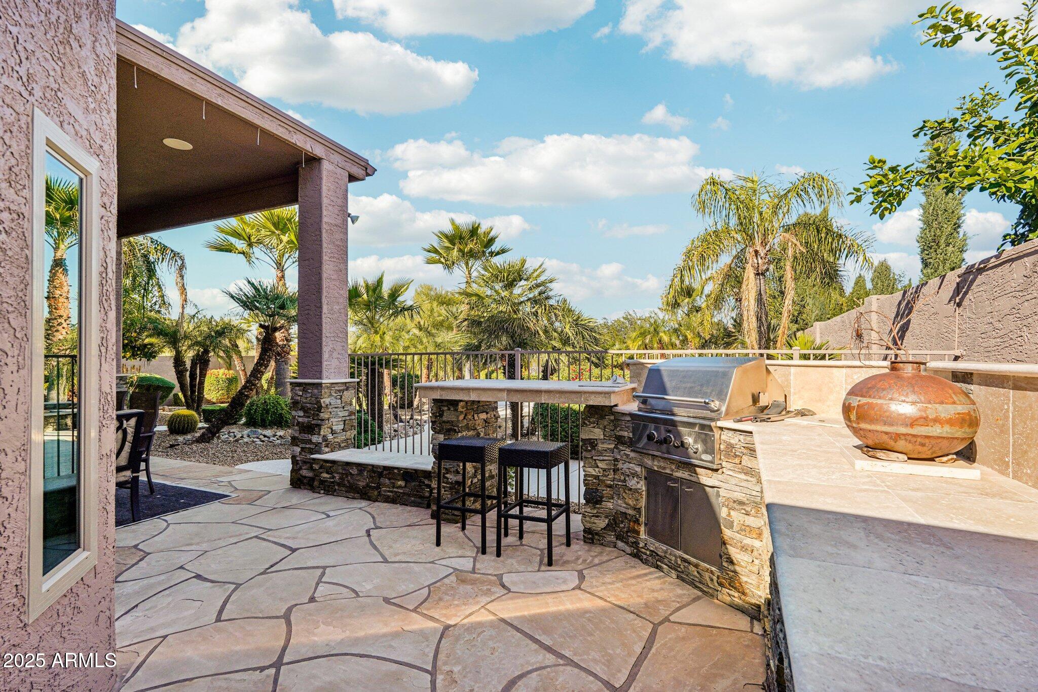 4632 E RED BIRD Road