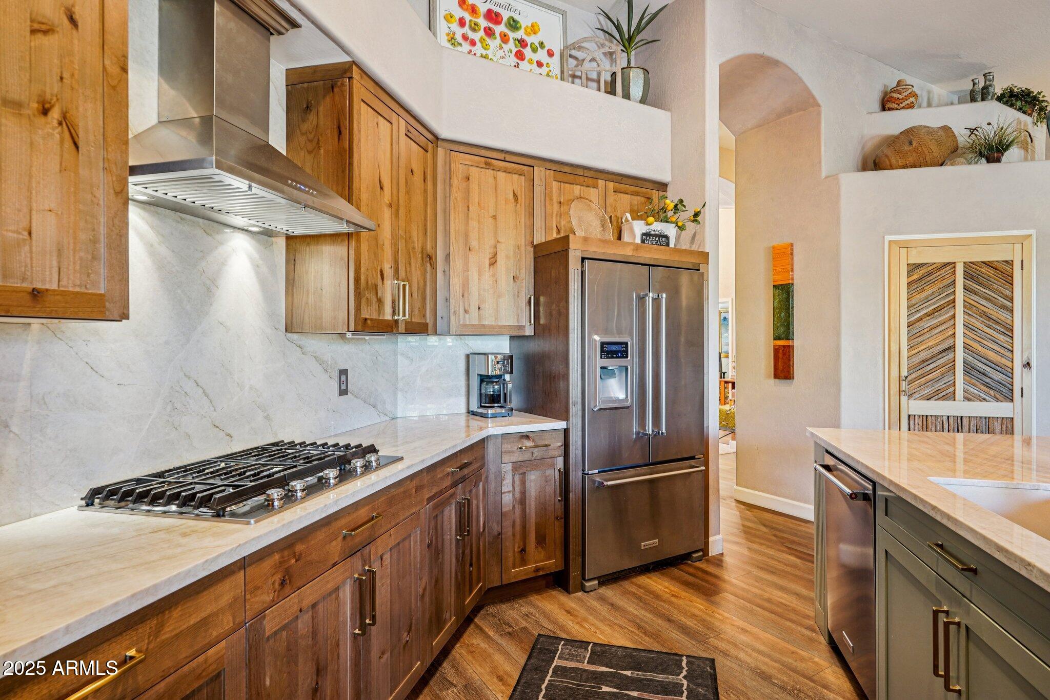 4632 E RED BIRD Road