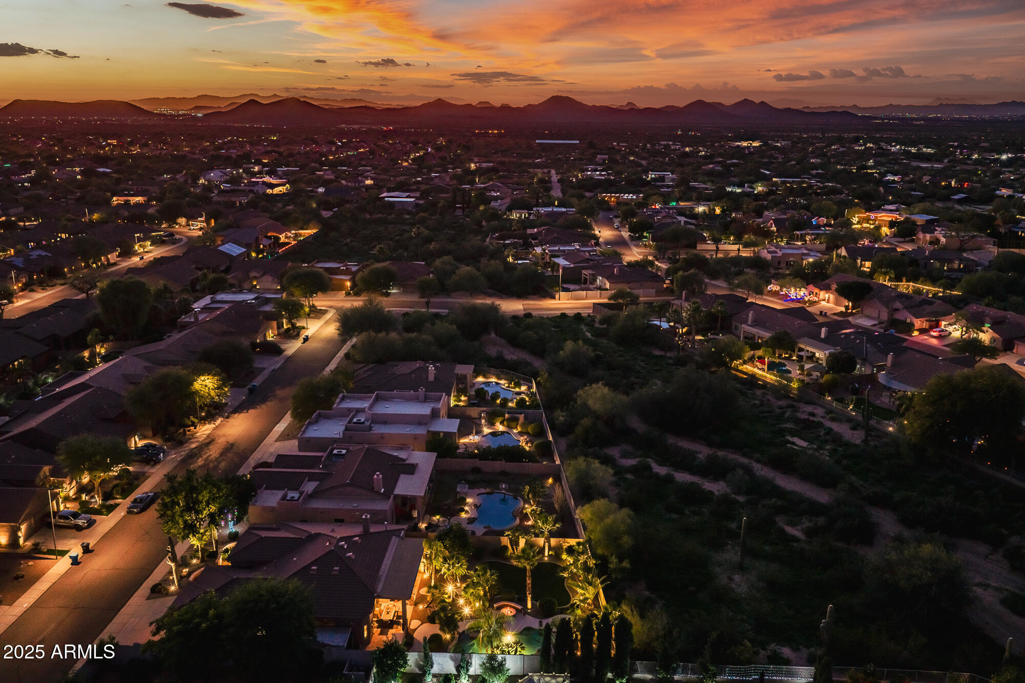 4632 E RED BIRD Road