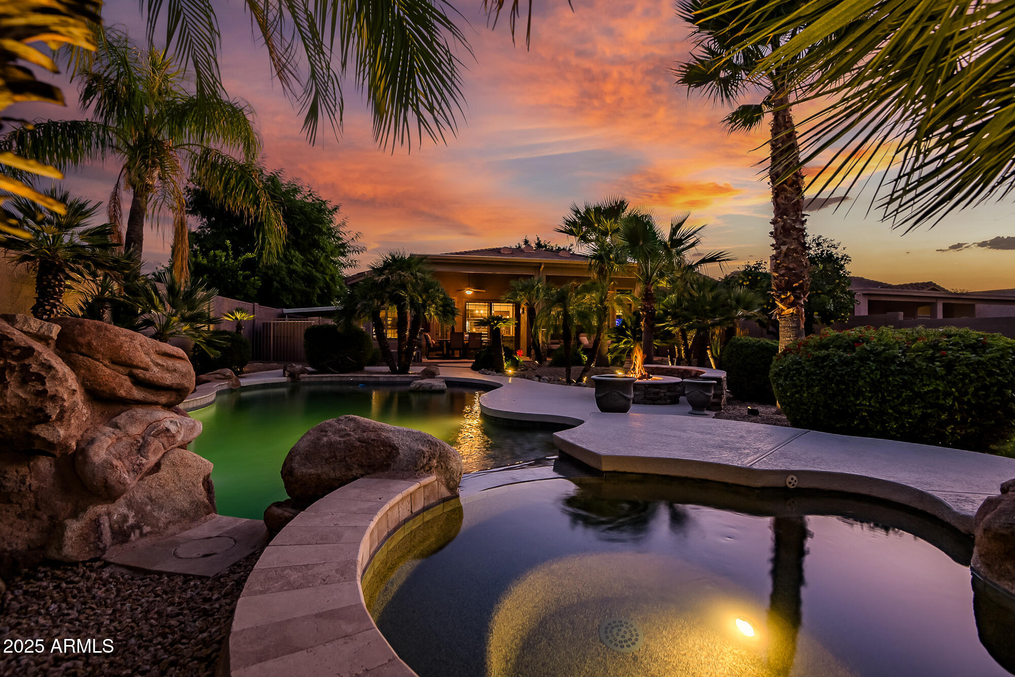 4632 E RED BIRD Road