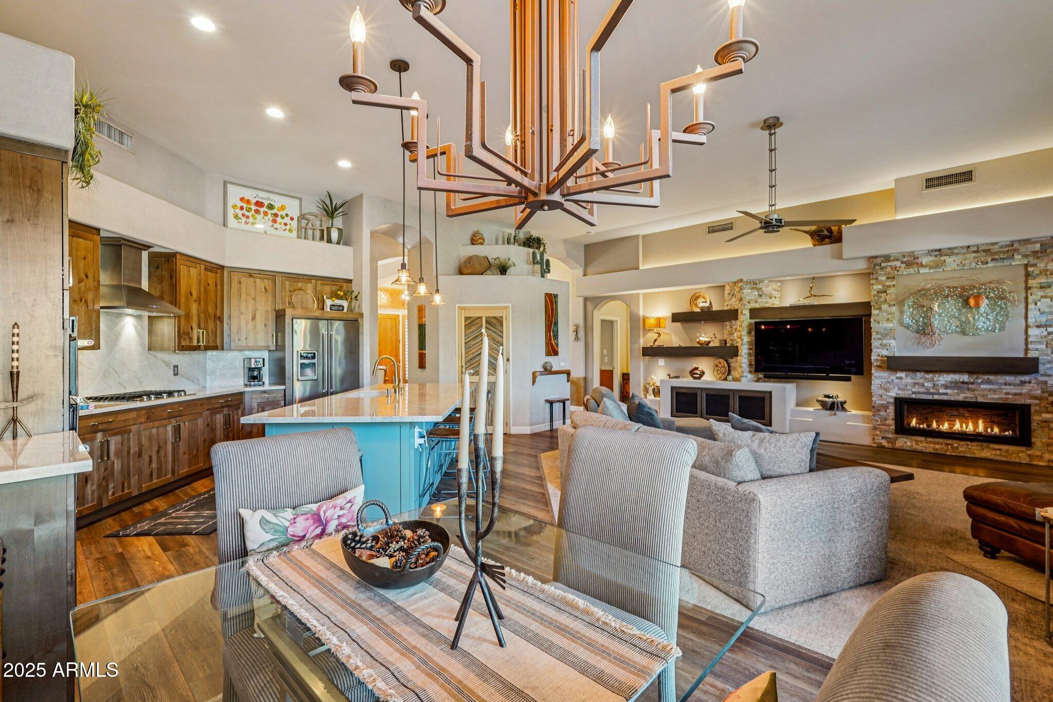 4632 E RED BIRD Road