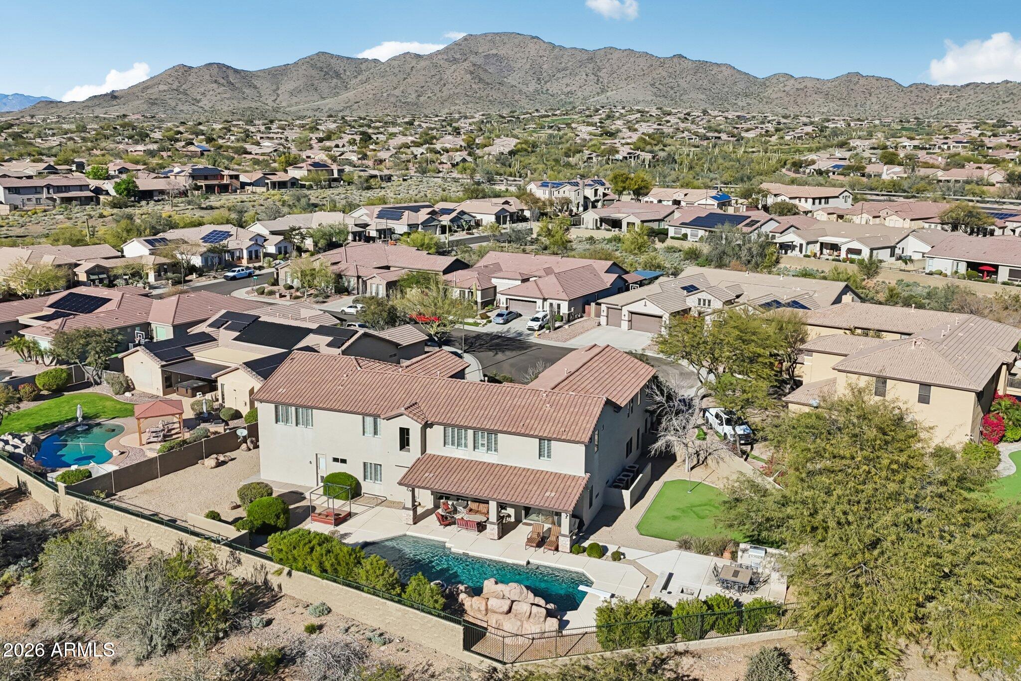 2206 W KELLER Court