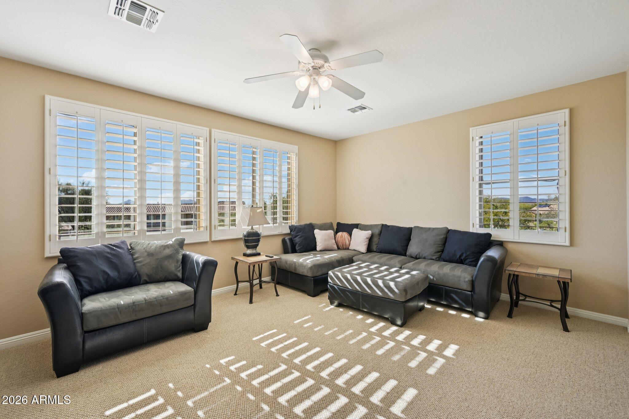 2206 W KELLER Court