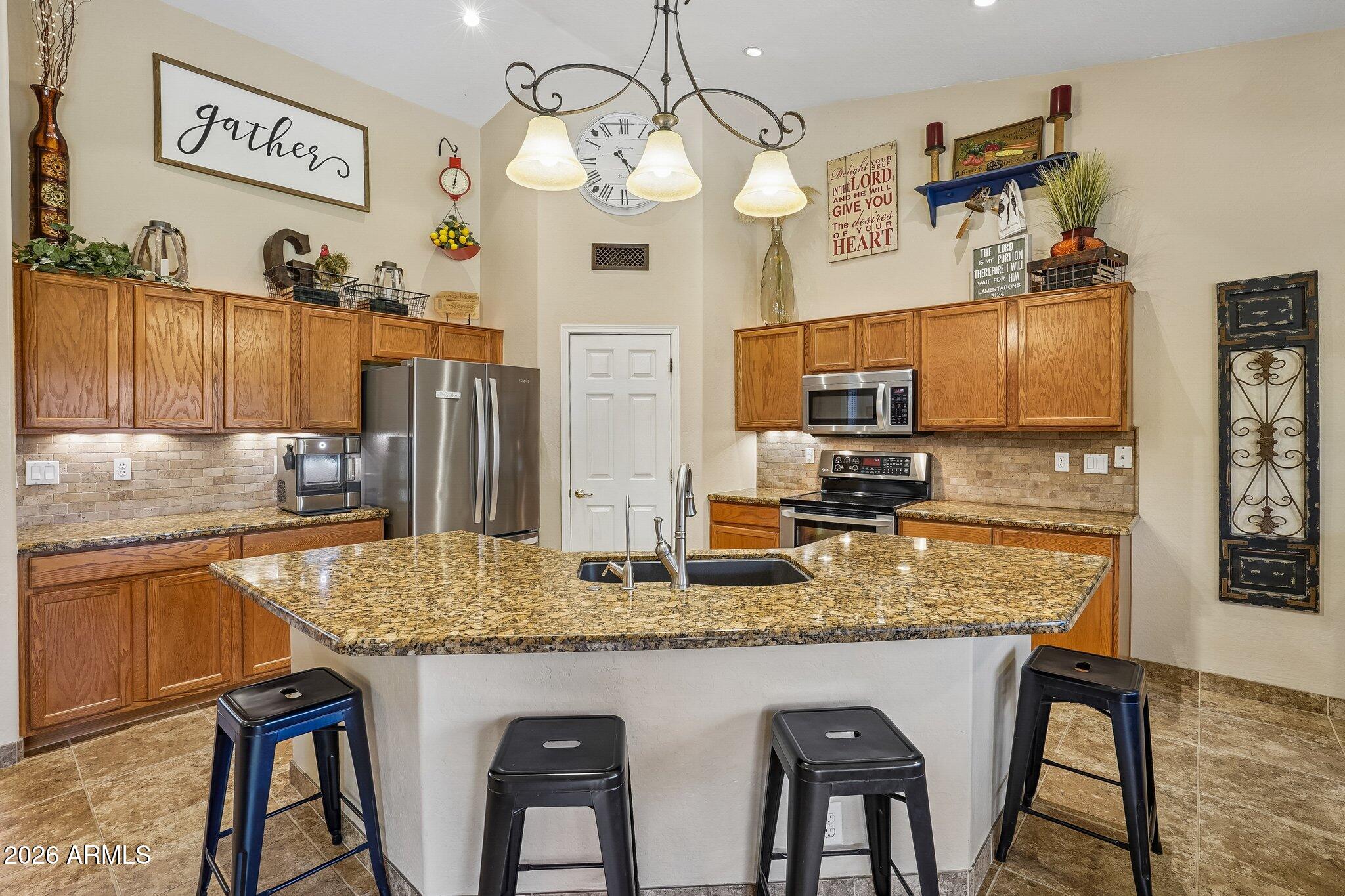 9131 W CIELO GRANDE
