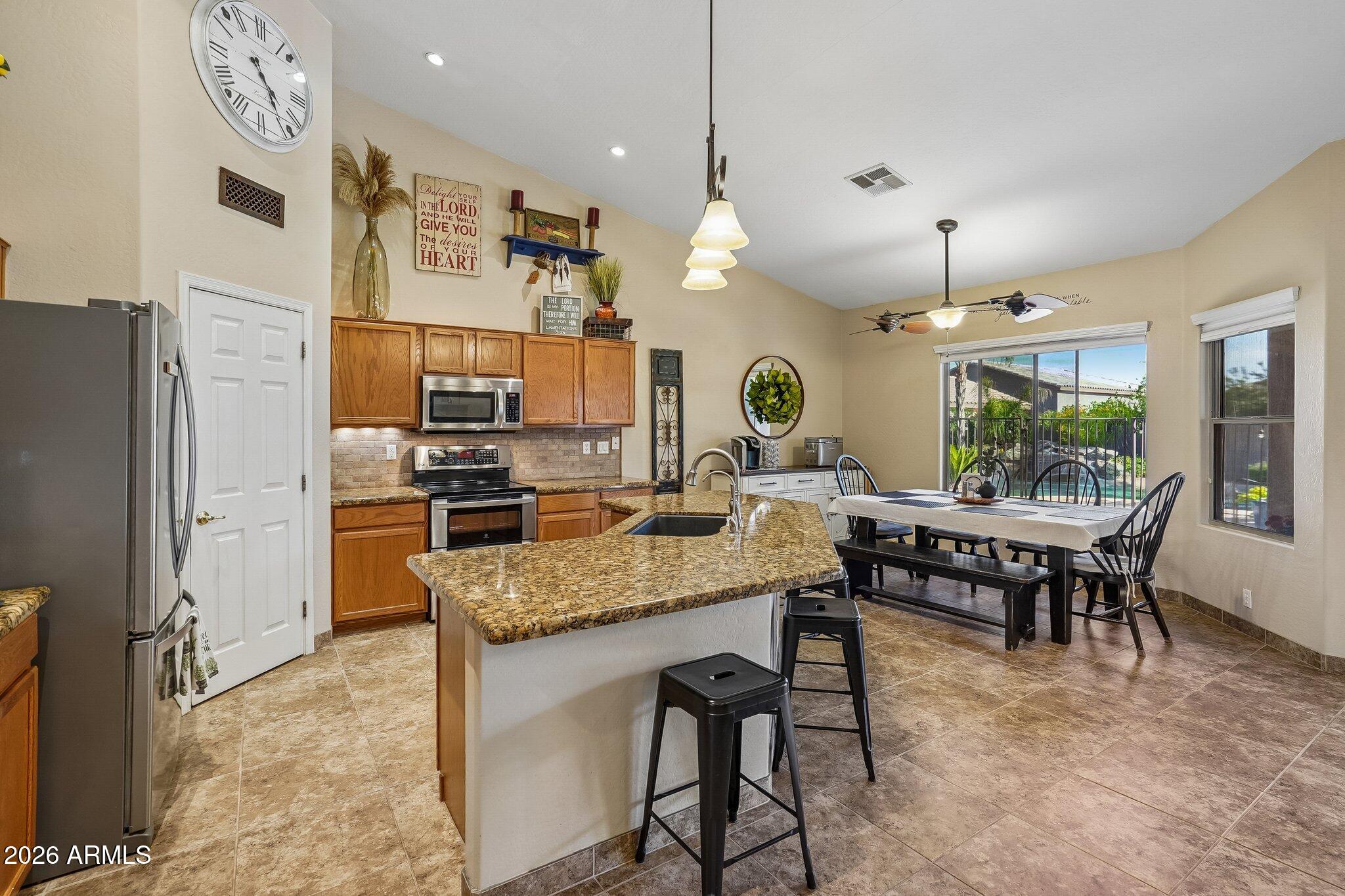 9131 W CIELO GRANDE